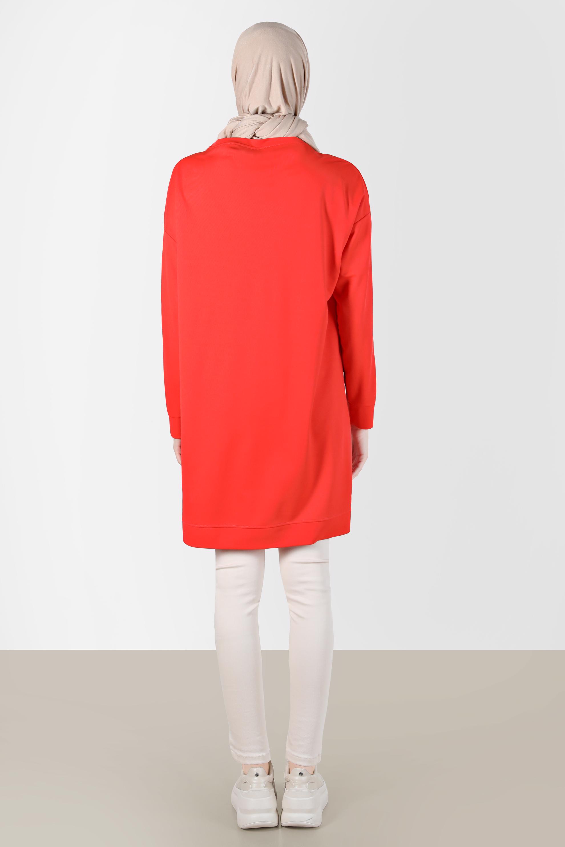 Tesettür giyim KIRMIZI KOLLARI ŞERİTLİ CEP DETAYLI EŞOFMAN TUNİK 42859 