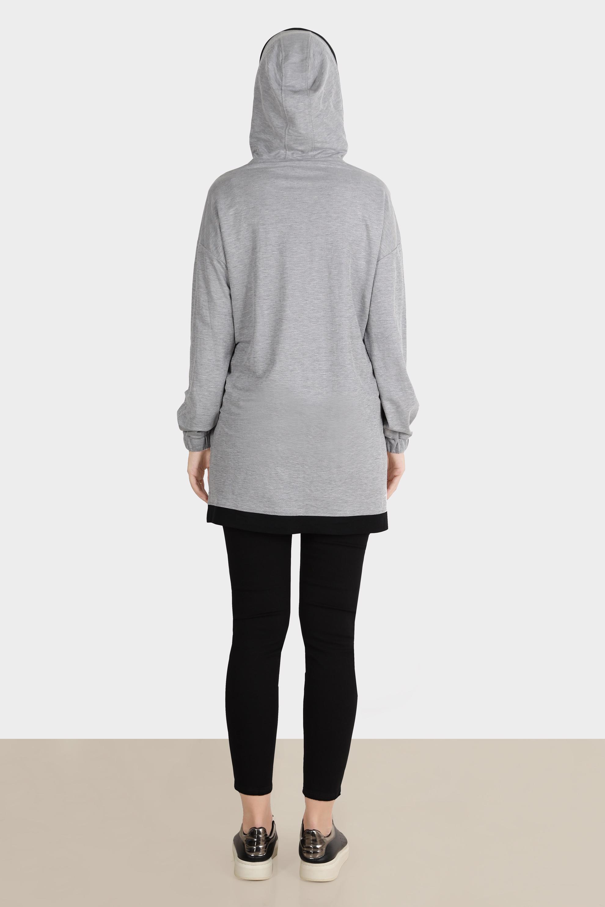 Tesettür giyim GRİ KAPÜŞONLU BASKILI EŞOFMAN TUNİK 42900 