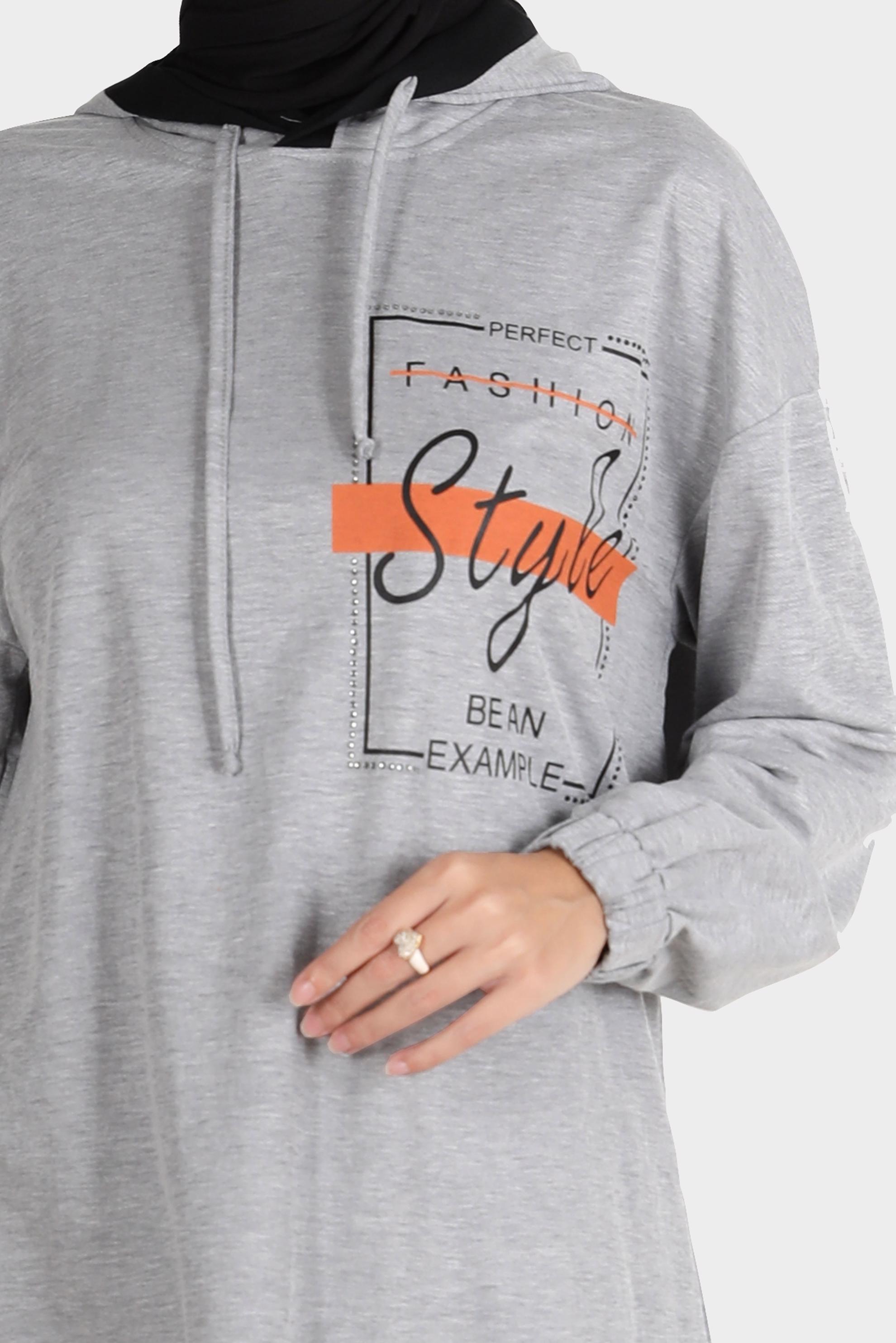 Tesettür giyim GRİ KAPÜŞONLU BASKILI EŞOFMAN TUNİK 42900 