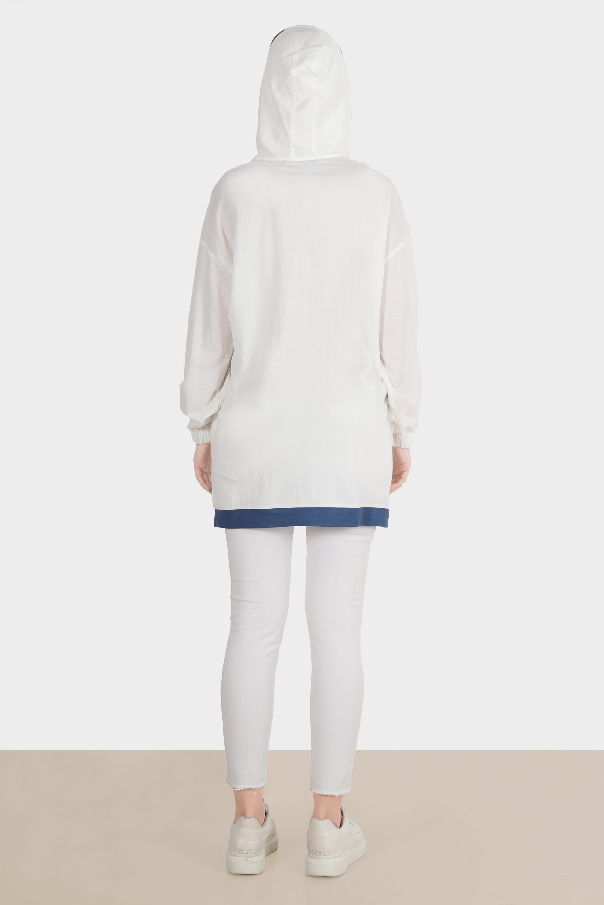 Tesettür giyim BEYAZ KAPÜŞONLU BASKILI EŞOFMAN TUNİK 42900 