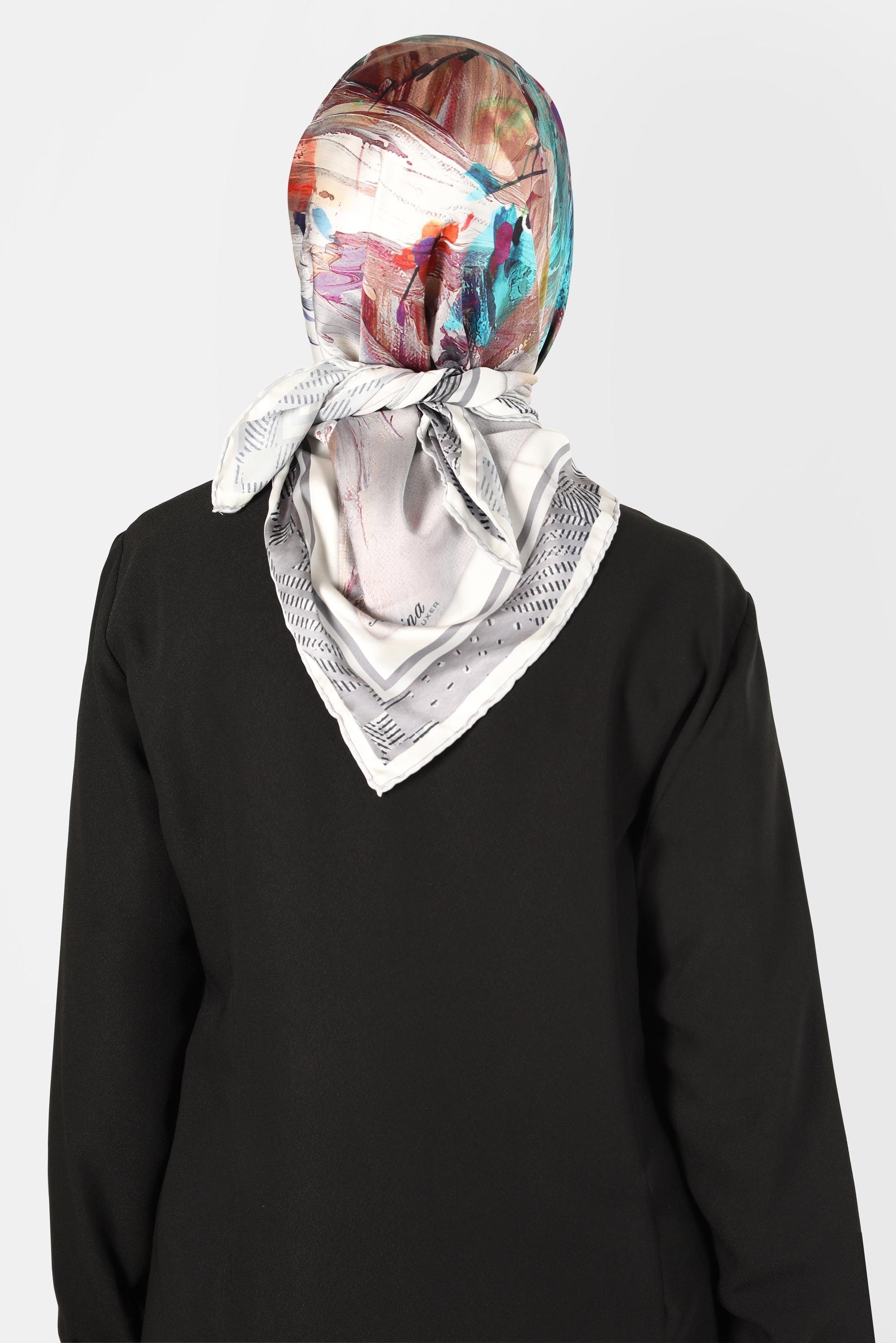 Tesettür giyim GÜMÜŞ ALVİNA DİJİTAL SURA EŞARP 8120