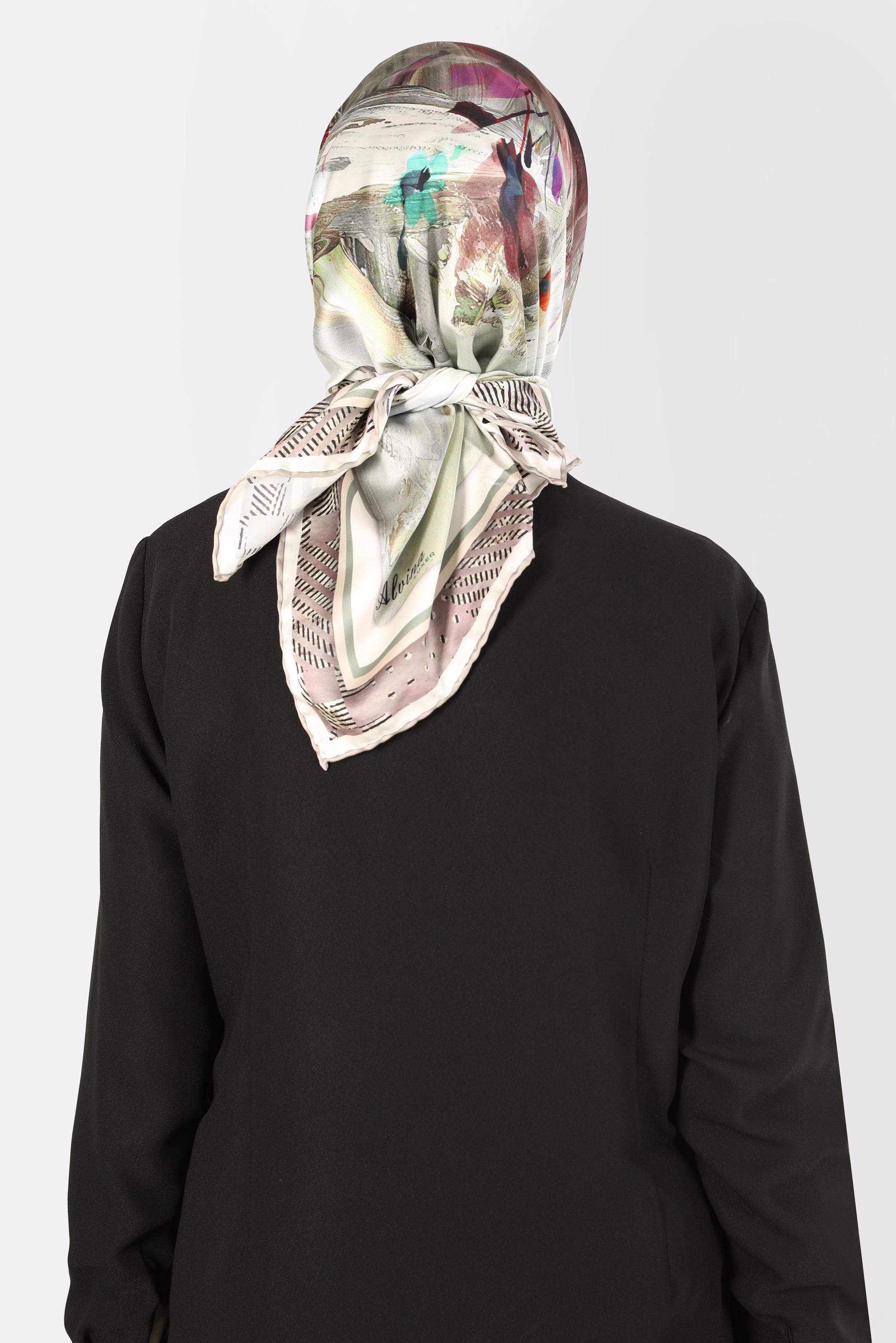 Tesettür giyim YEŞİL ALVİNA DİJİTAL SURA EŞARP 8120