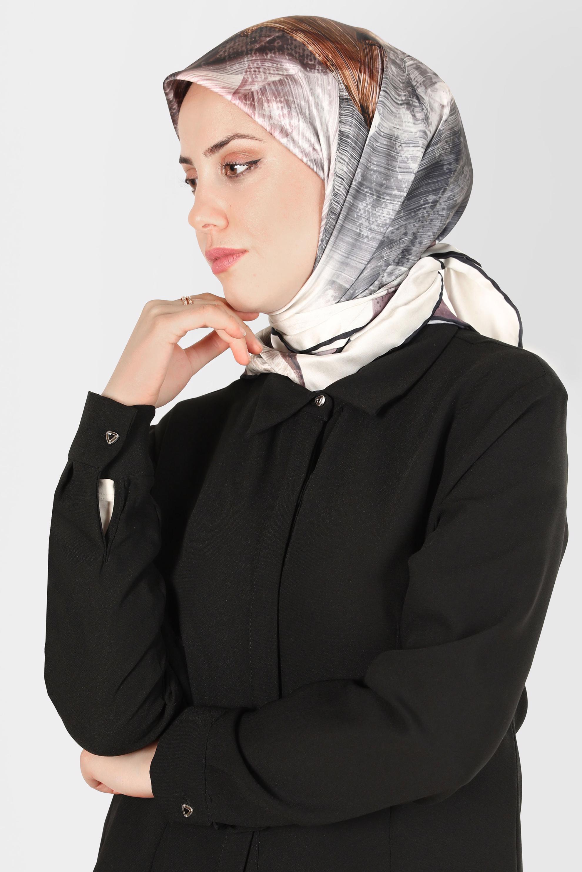 Tesettür giyim SİYAH ALVİNA DİJİTAL SURA EŞARP 8123 