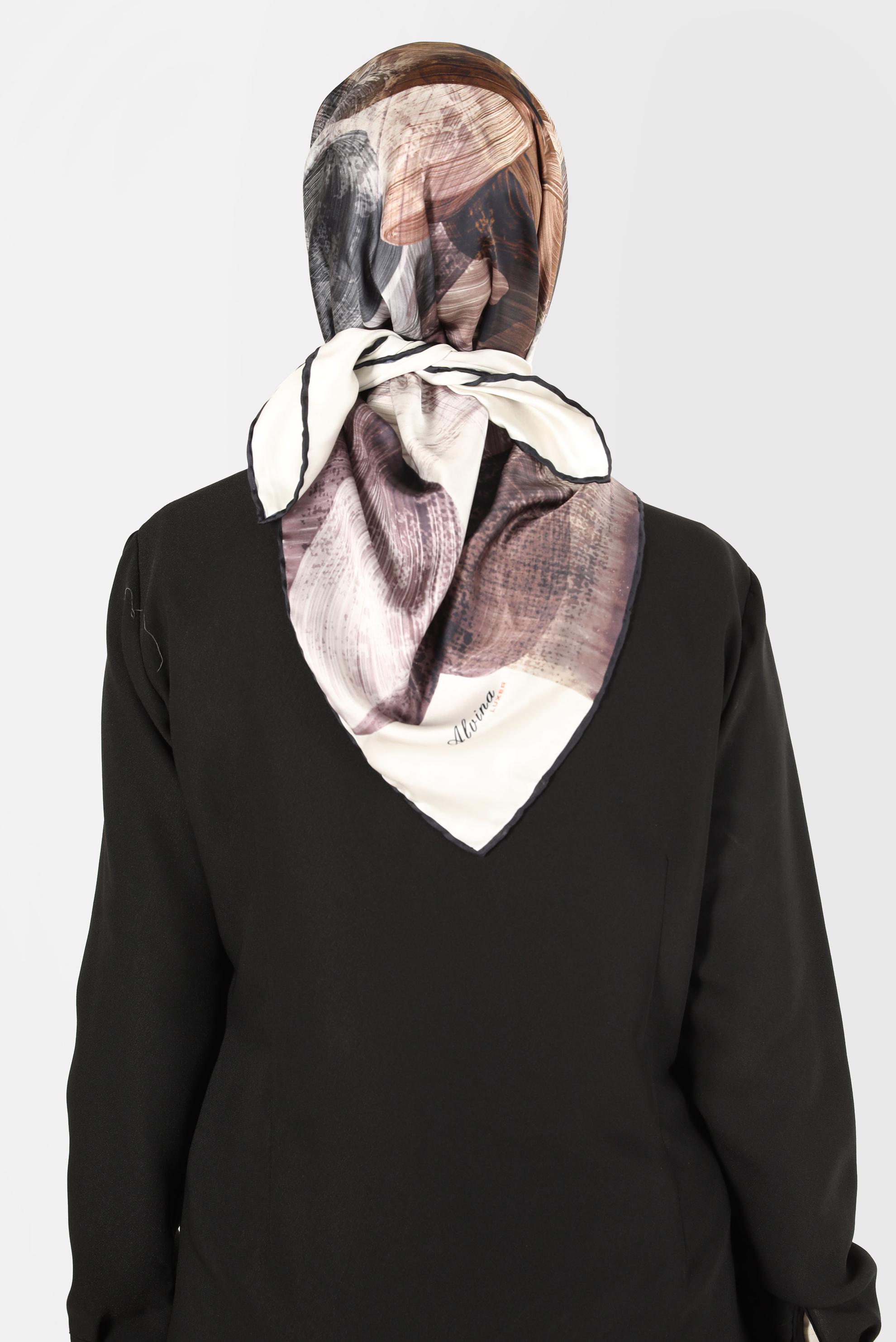 Tesettür giyim SİYAH ALVİNA DİJİTAL SURA EŞARP 8123 