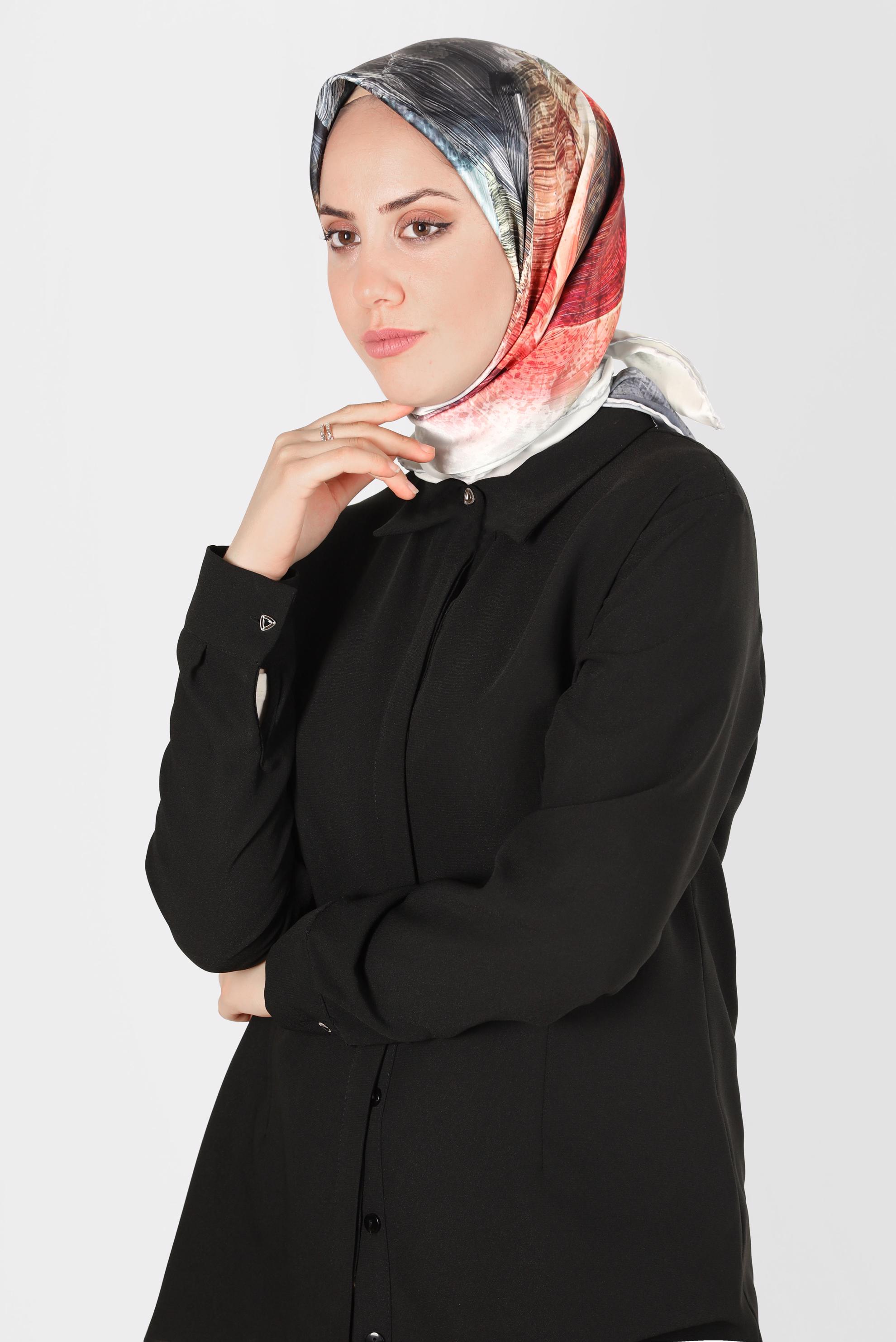 Tesettür giyim GÜMÜŞ ALVİNA DİJİTAL SURA EŞARP 8123 