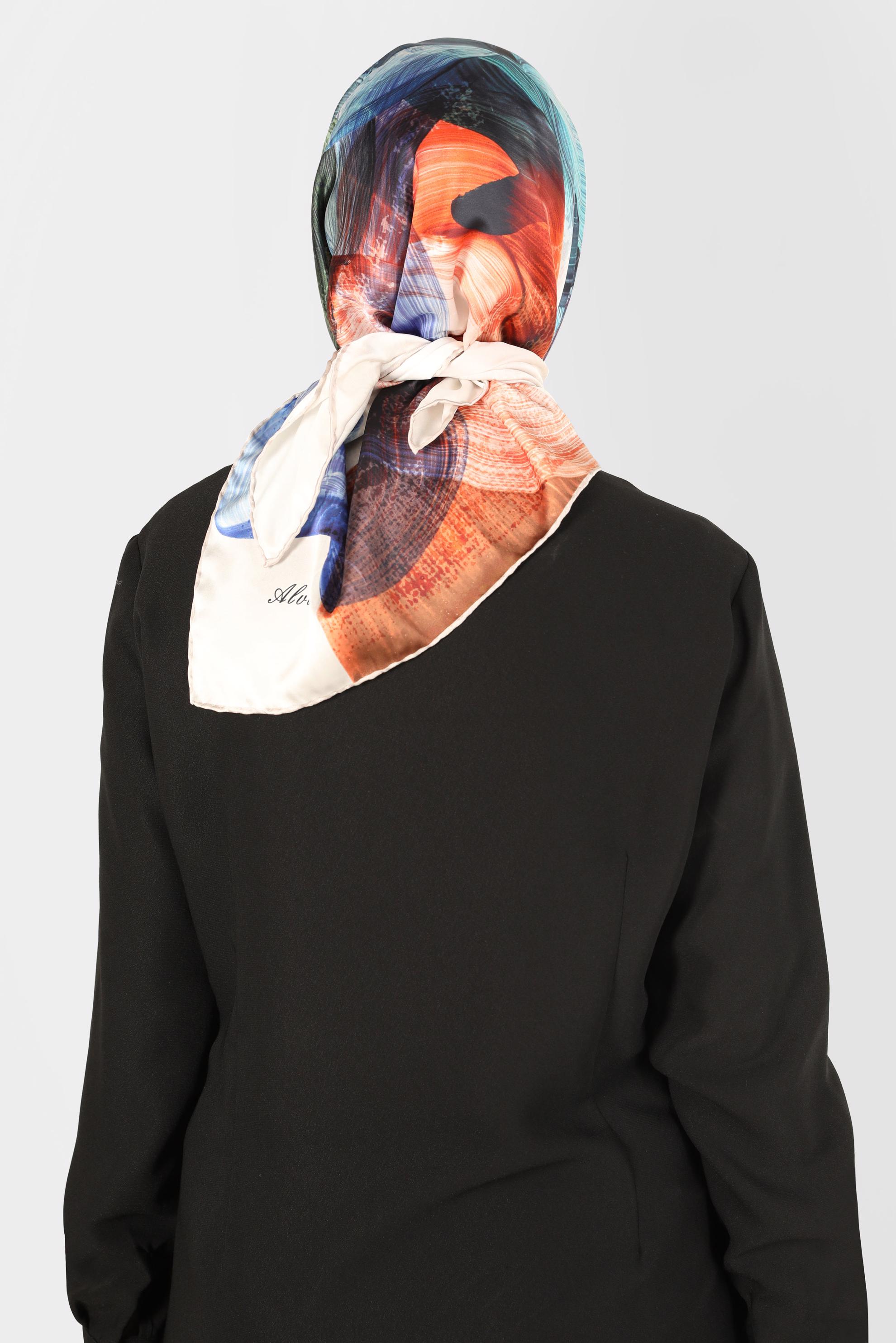 Tesettür giyim PUDRA ALVİNA DİJİTAL SURA EŞARP 8123 