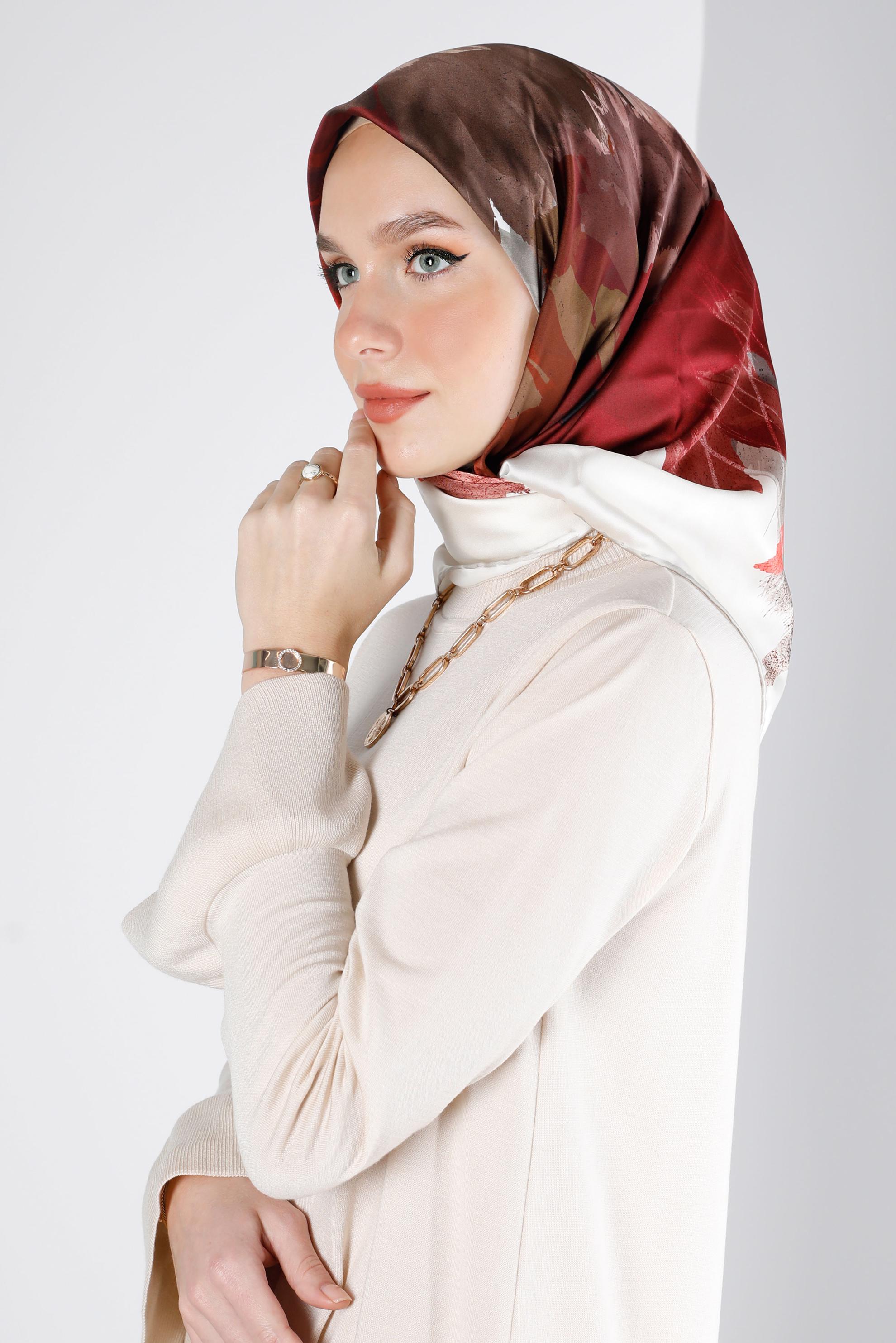 Tesettür giyim BORDO ALVİNA DİJİTAL SURA EŞARP 8124 