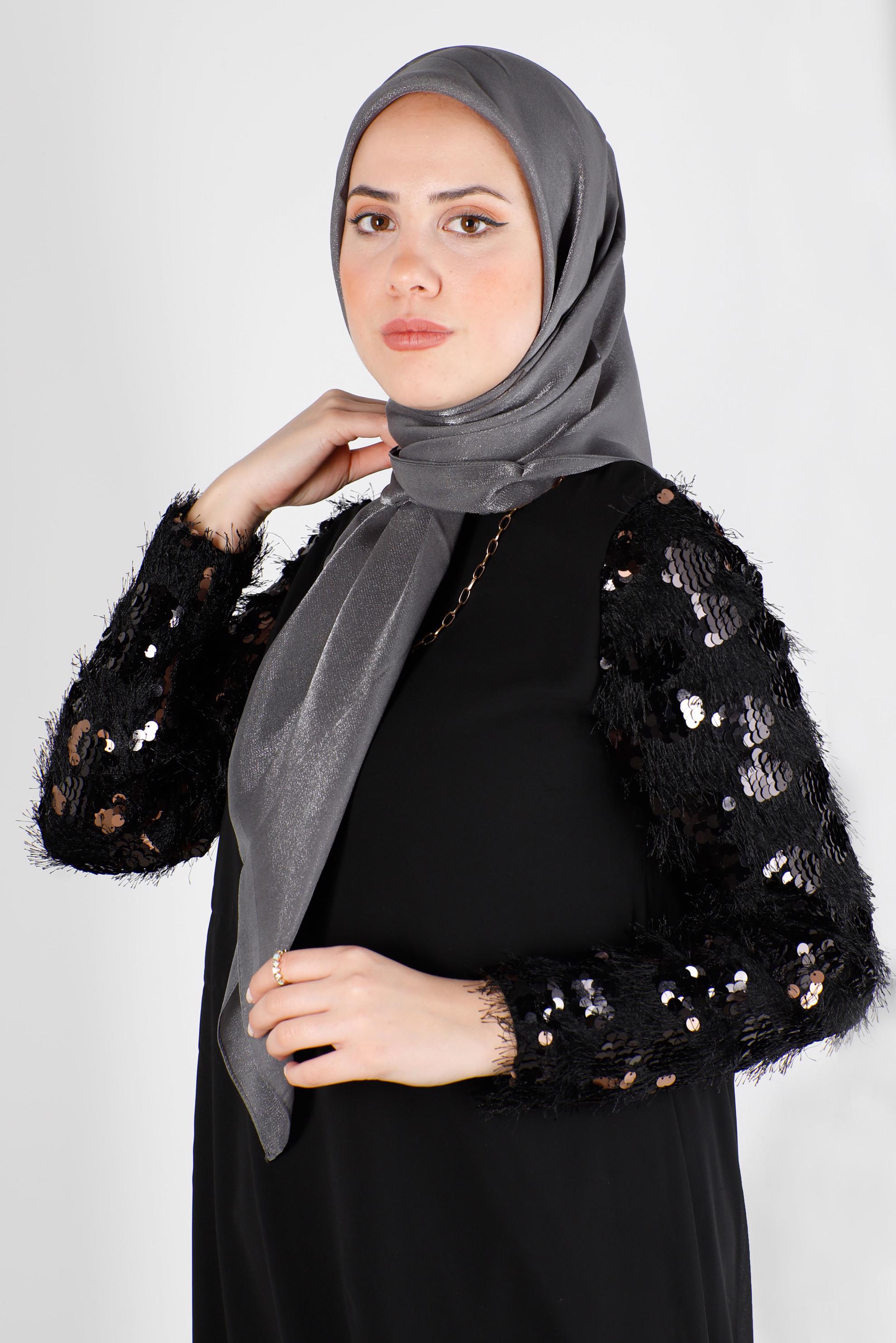 Tesettür giyim GRİ ALVİNA PARILTI BANTLI EŞARP 8126