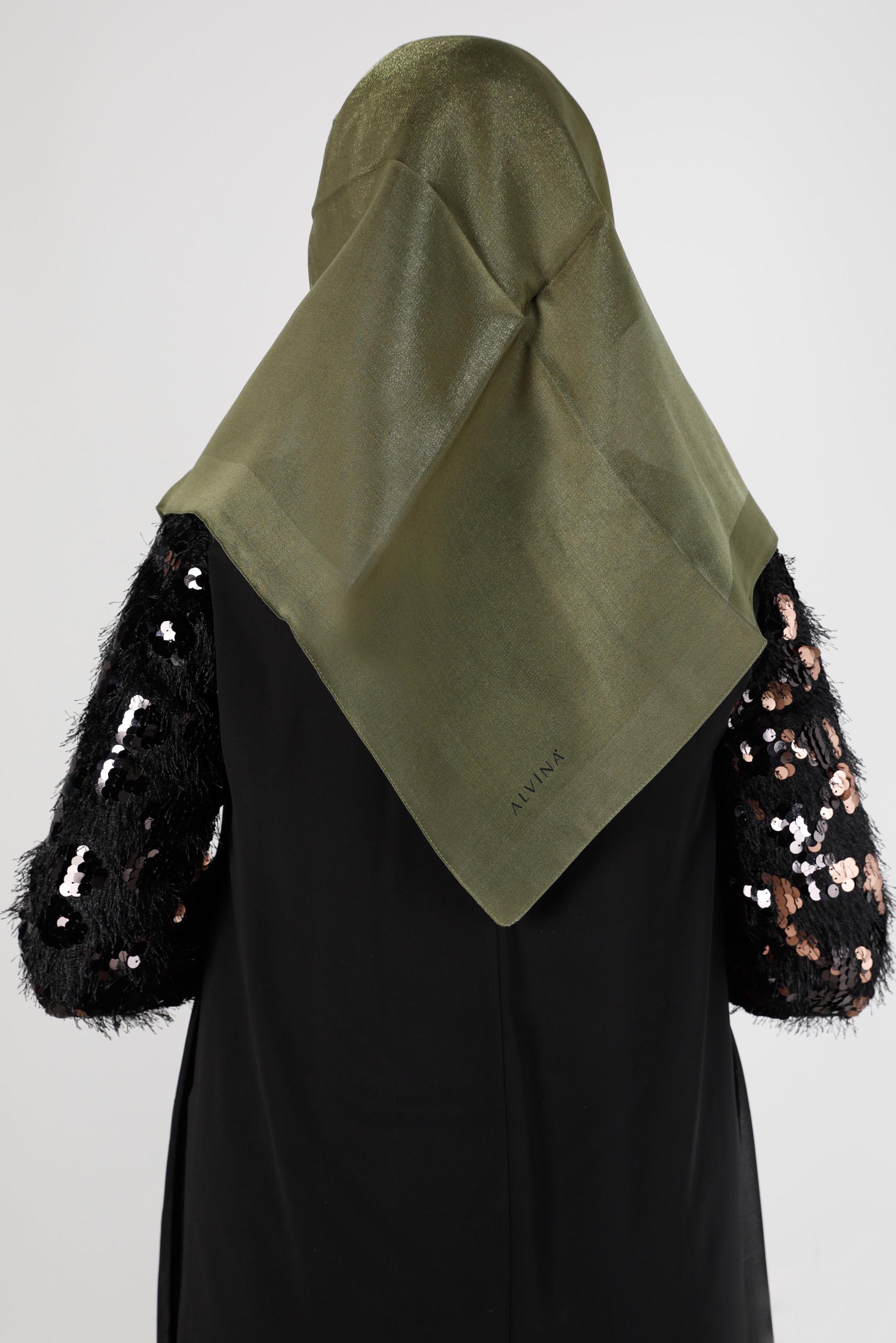 Tesettür giyim YEŞİL ALVİNA PARILTI BANTLI EŞARP 8126