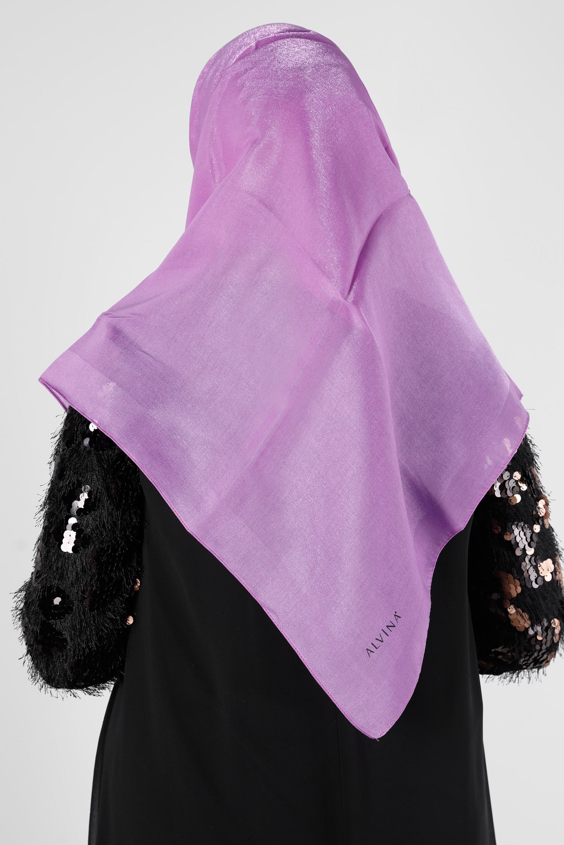 Tesettür giyim SİYAH ALVİNA PARILTI BANTLI EŞARP 8126