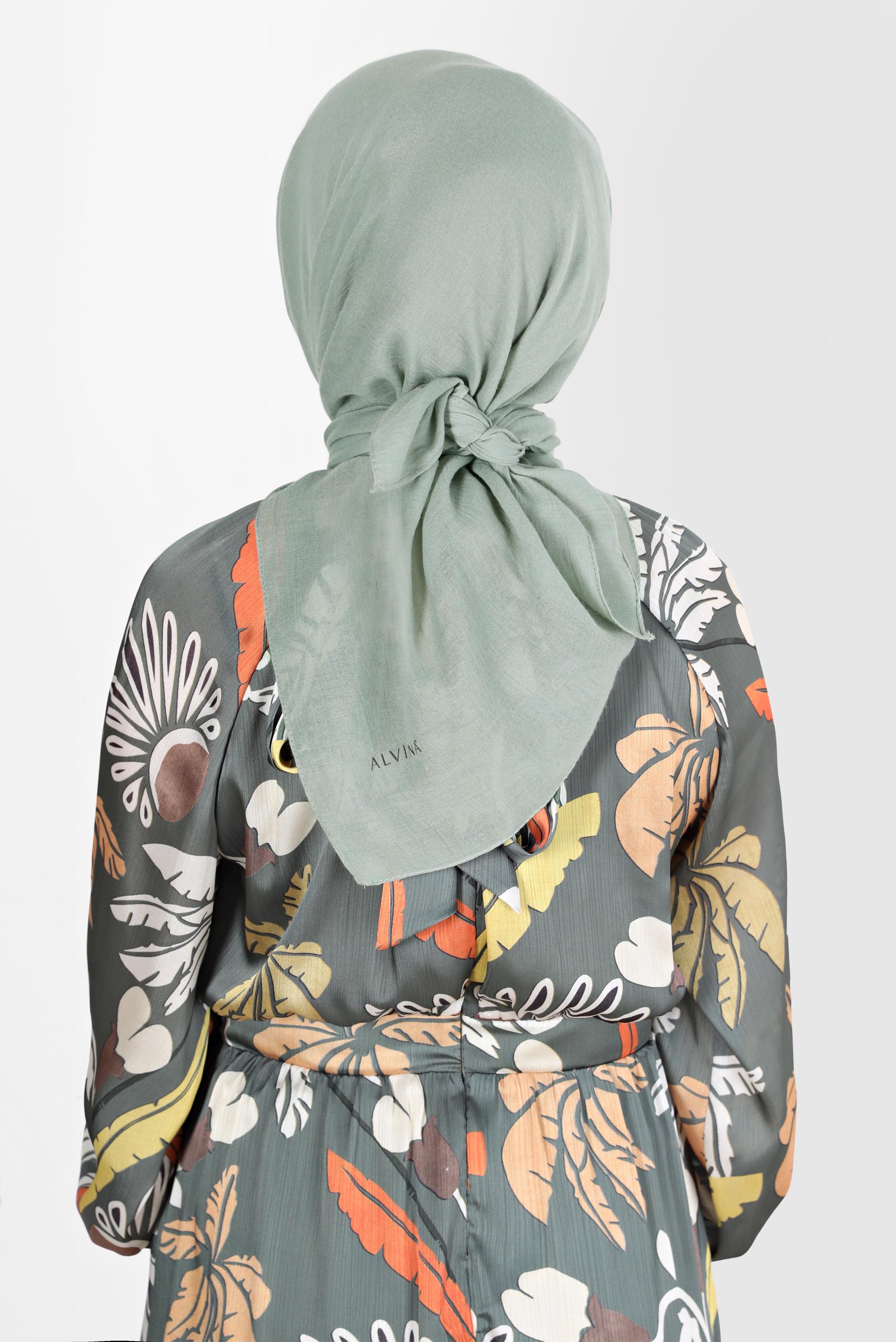 Tesettür giyim YEŞİL ALVİNA PAMUK EŞARP 8130 