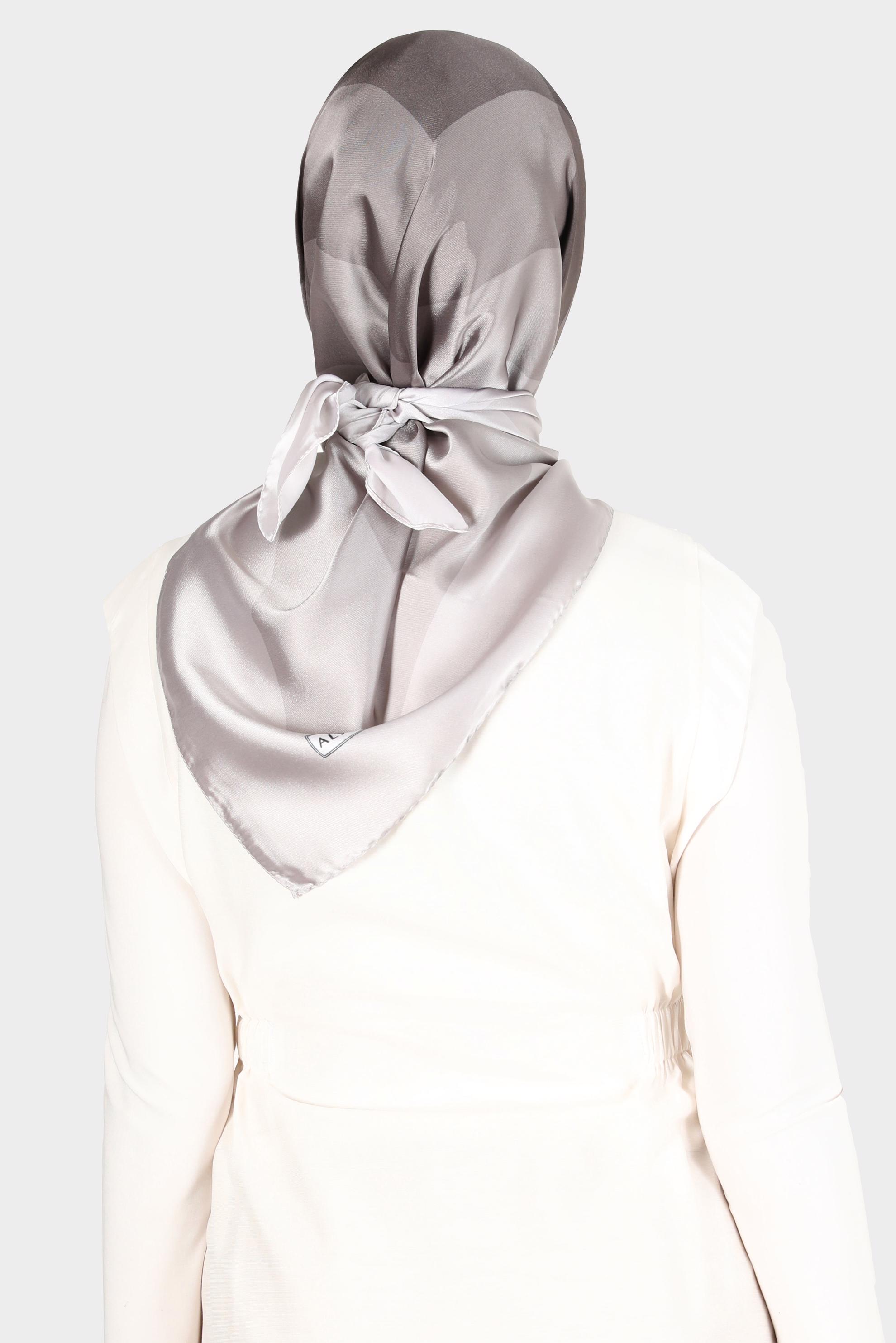 Tesettür giyim BEJ ALVİNA DESENLİ EŞARP 8131 