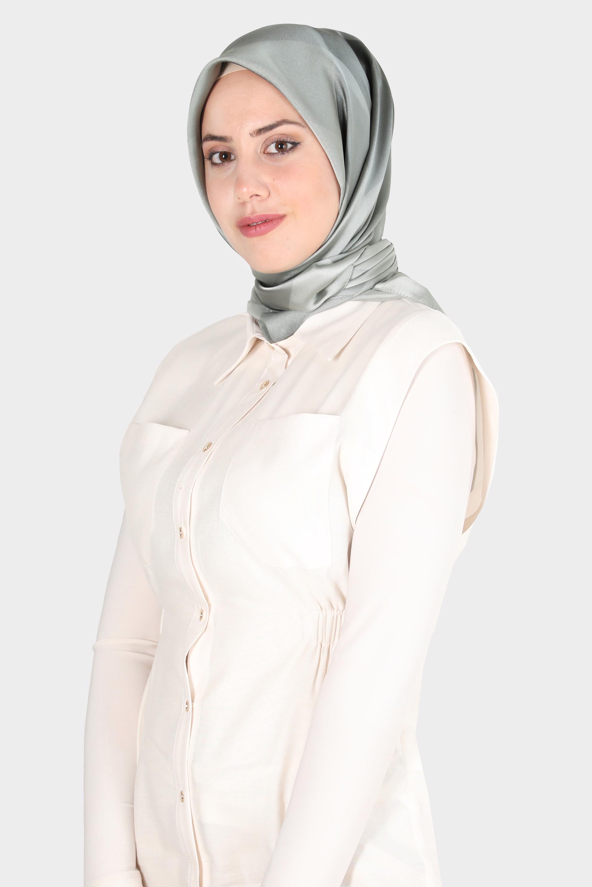 Tesettür giyim YEŞİL ALVİNA DESENLİ EŞARP 8131 