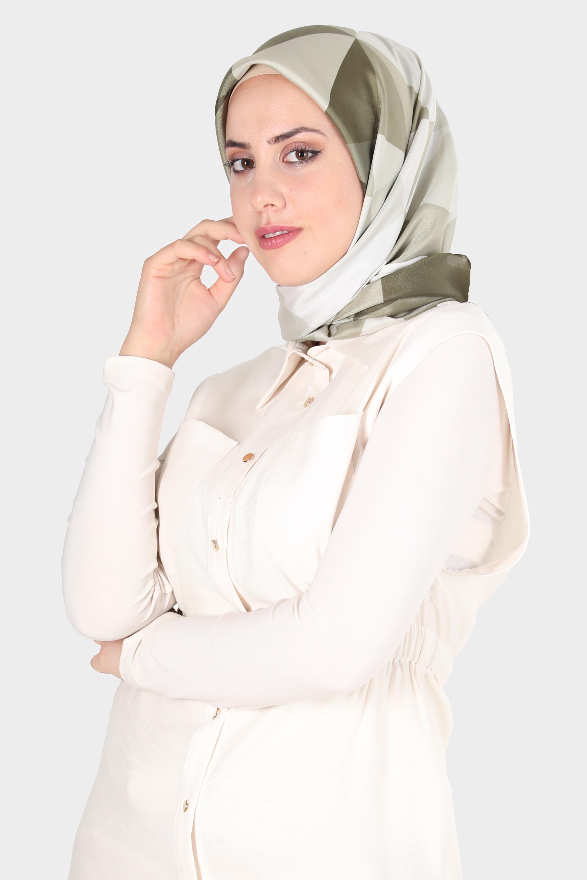 Tesettür giyim HAKİ ALVİNA DESENLİ EŞARP 8132 