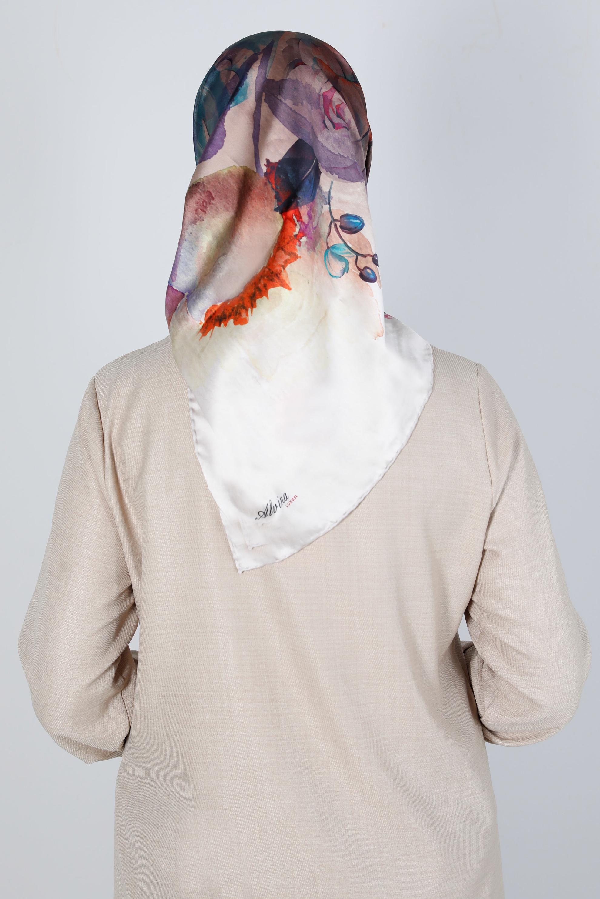 Tesettür giyim BEJ ALVİNA DİJİTAL SURA EŞARP 8134 