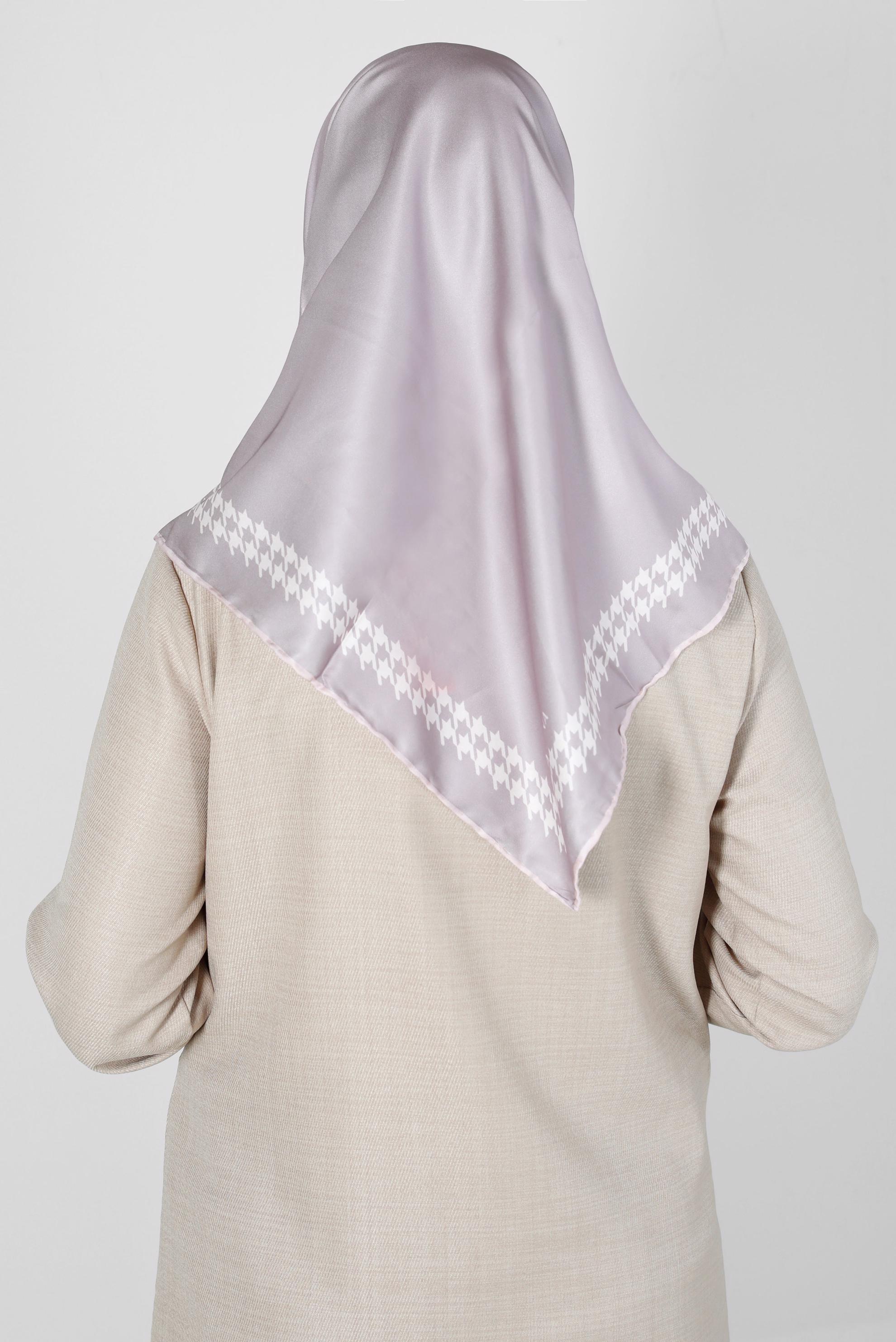 Tesettür giyim MOR ALVİNA DİJİTAL DÜZ EŞARP 8137