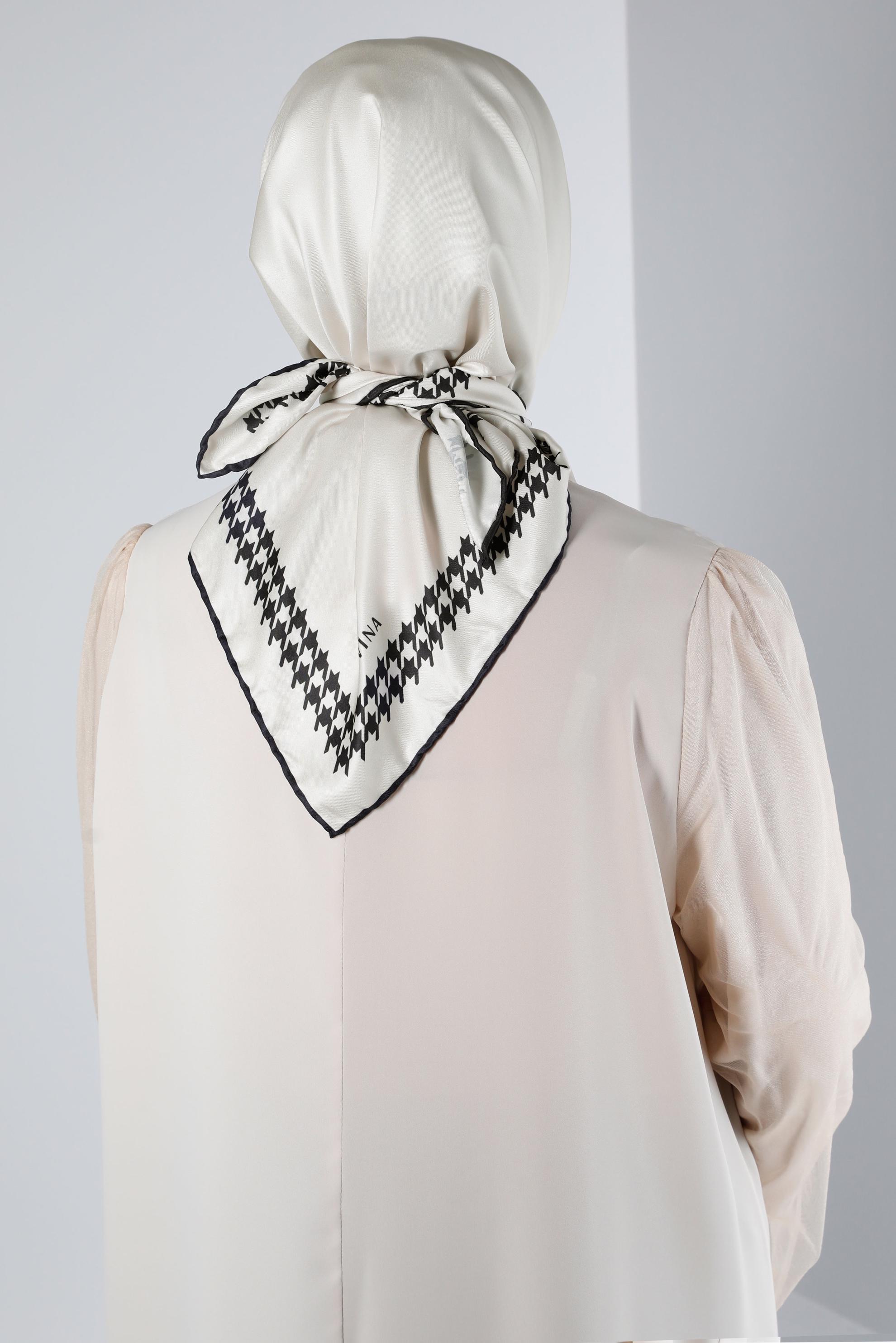 Tesettür giyim BEJ ALVİNA DİJİTAL DÜZ EŞARP 8137