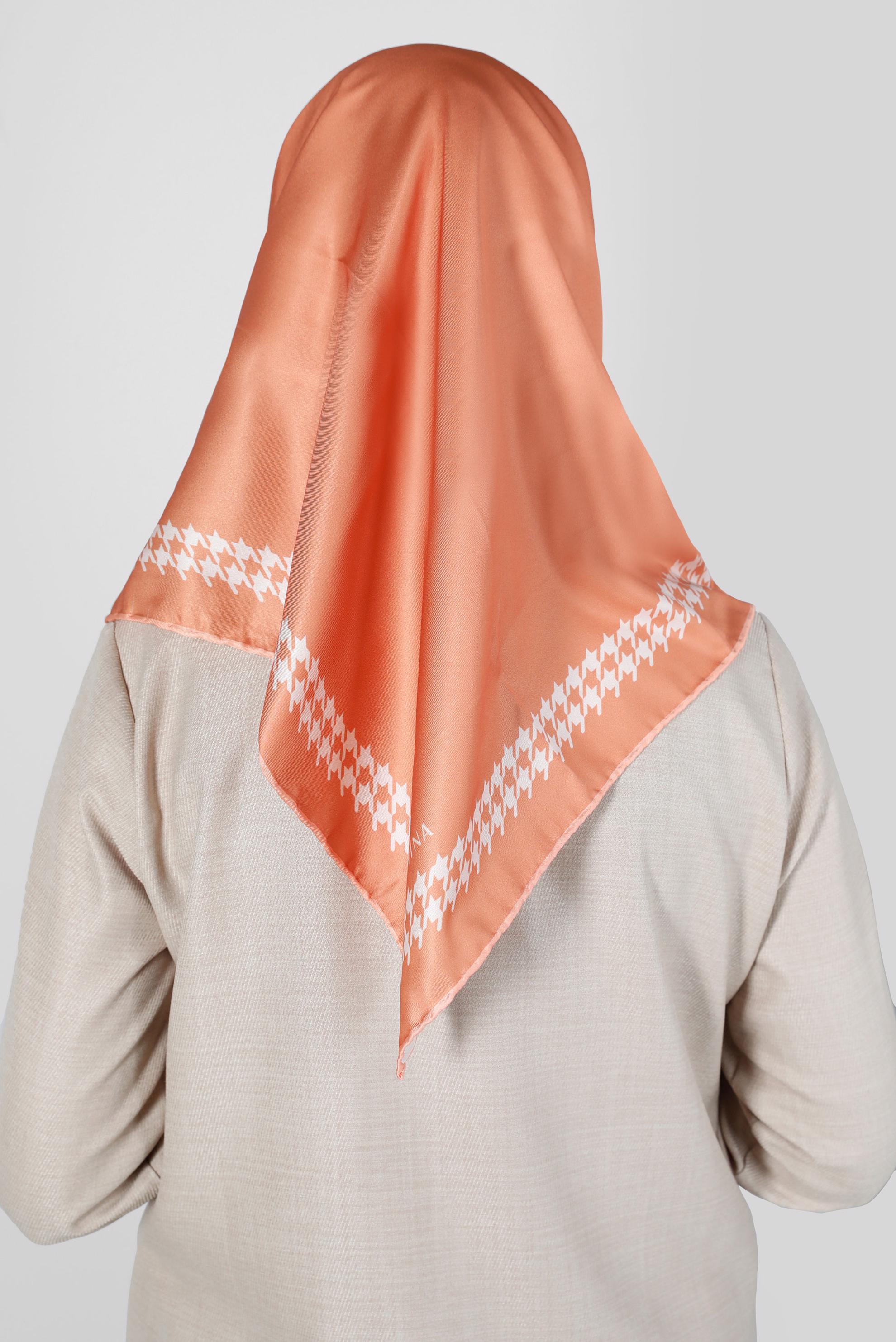 Tesettür giyim PEMBE ALVİNA DİJİTAL DÜZ EŞARP 8137