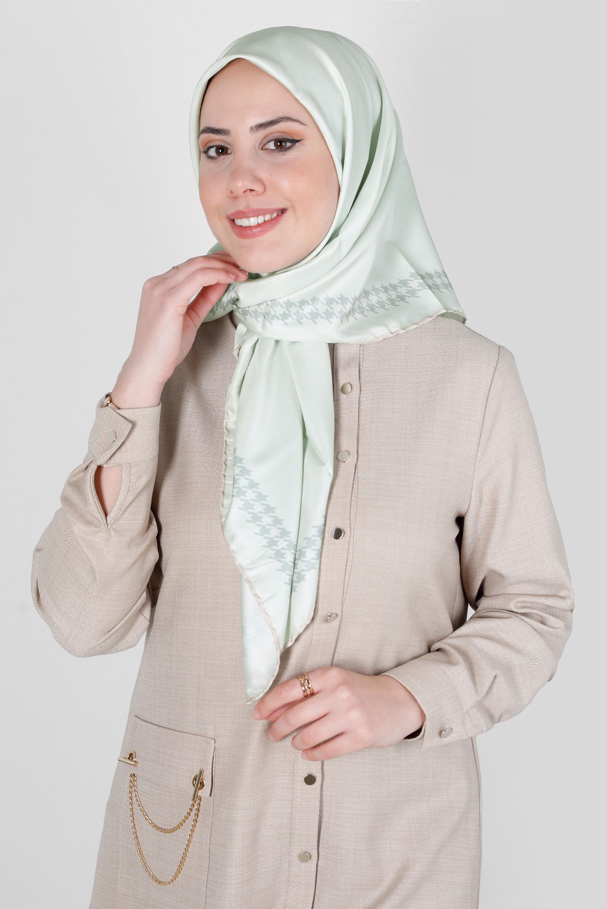 Tesettür giyim EKRU ALVİNA DİJİTAL DÜZ EŞARP 8137