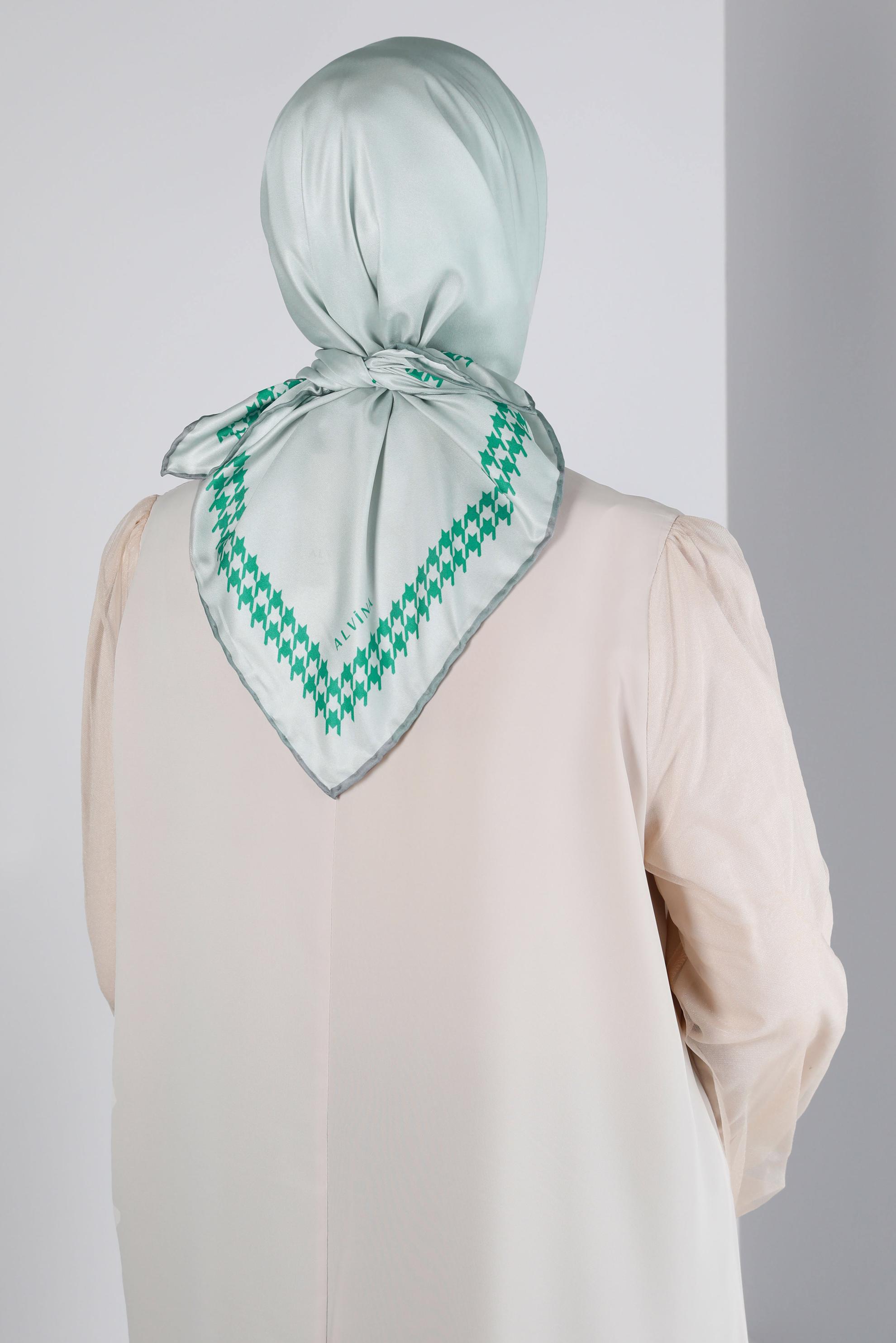 Tesettür giyim BEJ ALVİNA DİJİTAL DÜZ EŞARP 8137