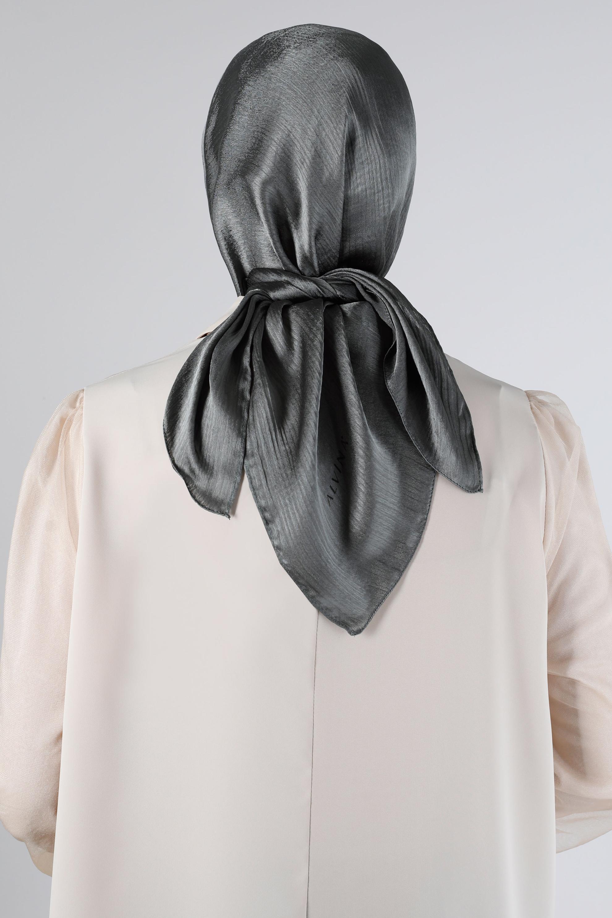 Tesettür giyim MAVİ ALVİNA JANJANLI EŞARP 8140 