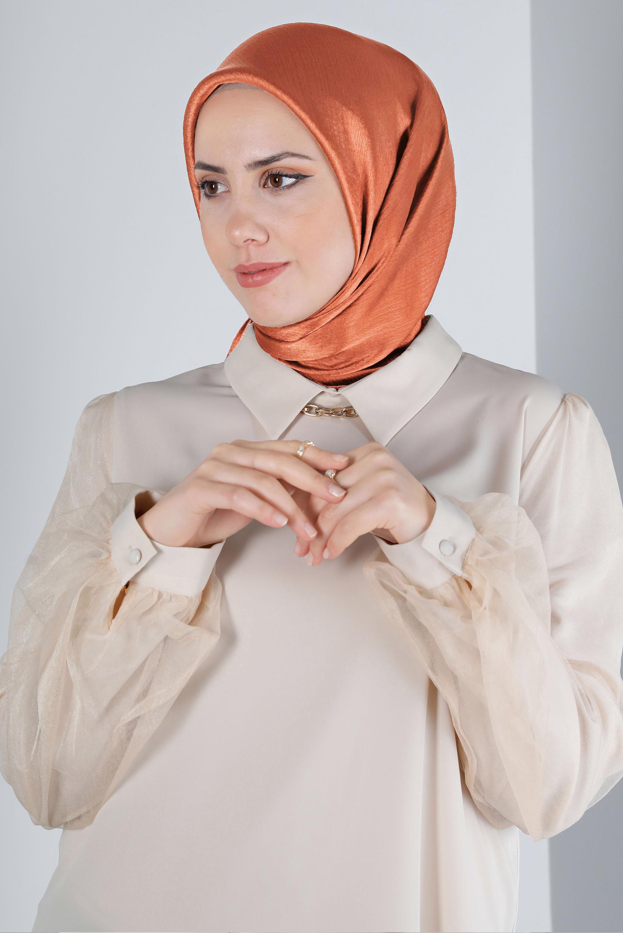 Tesettür giyim TURUNCU ALVİNA JANJANLI EŞARP 8140 