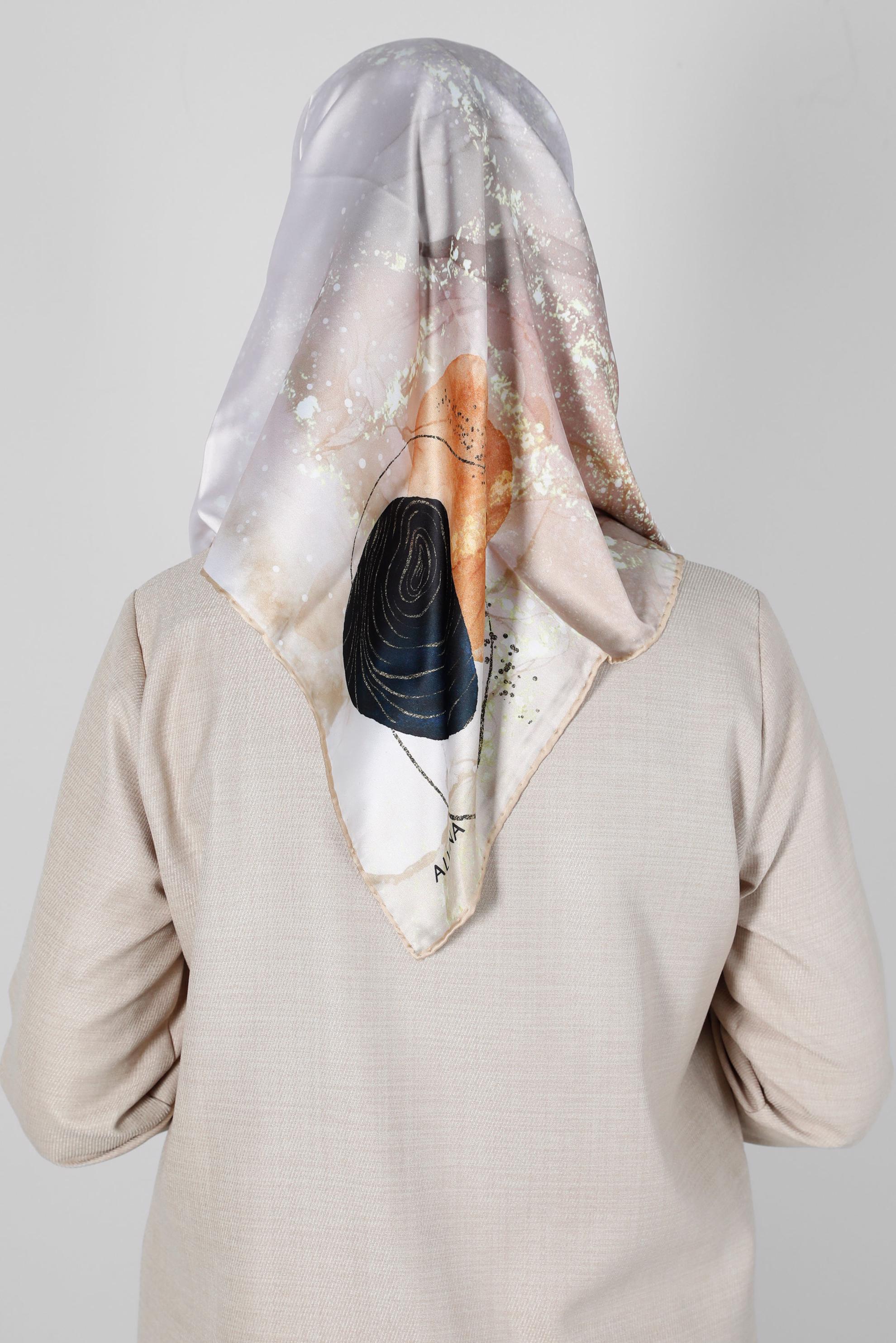 Tesettür giyim ALTIN ALVİNA DİJİTAL SURA EŞARP 11102 