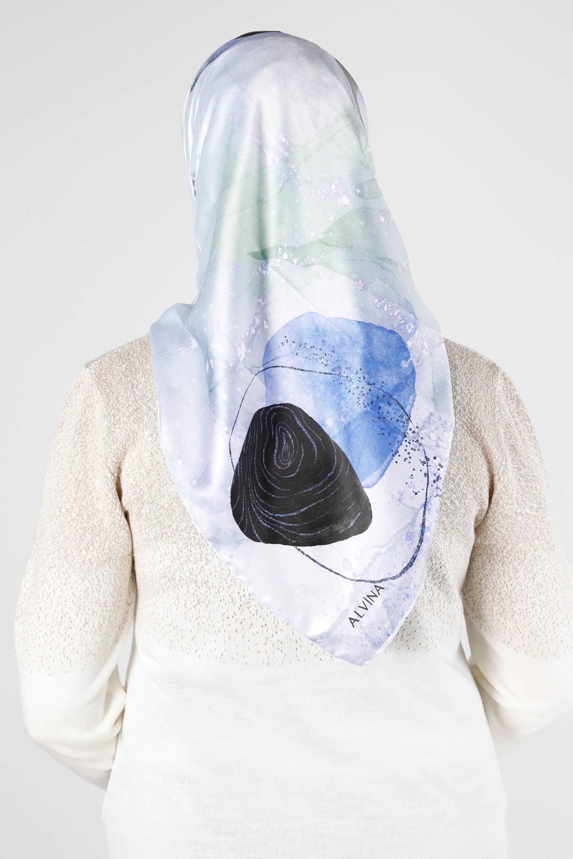 Tesettür giyim GÜMÜŞ ALVİNA DİJİTAL SURA EŞARP 11102 