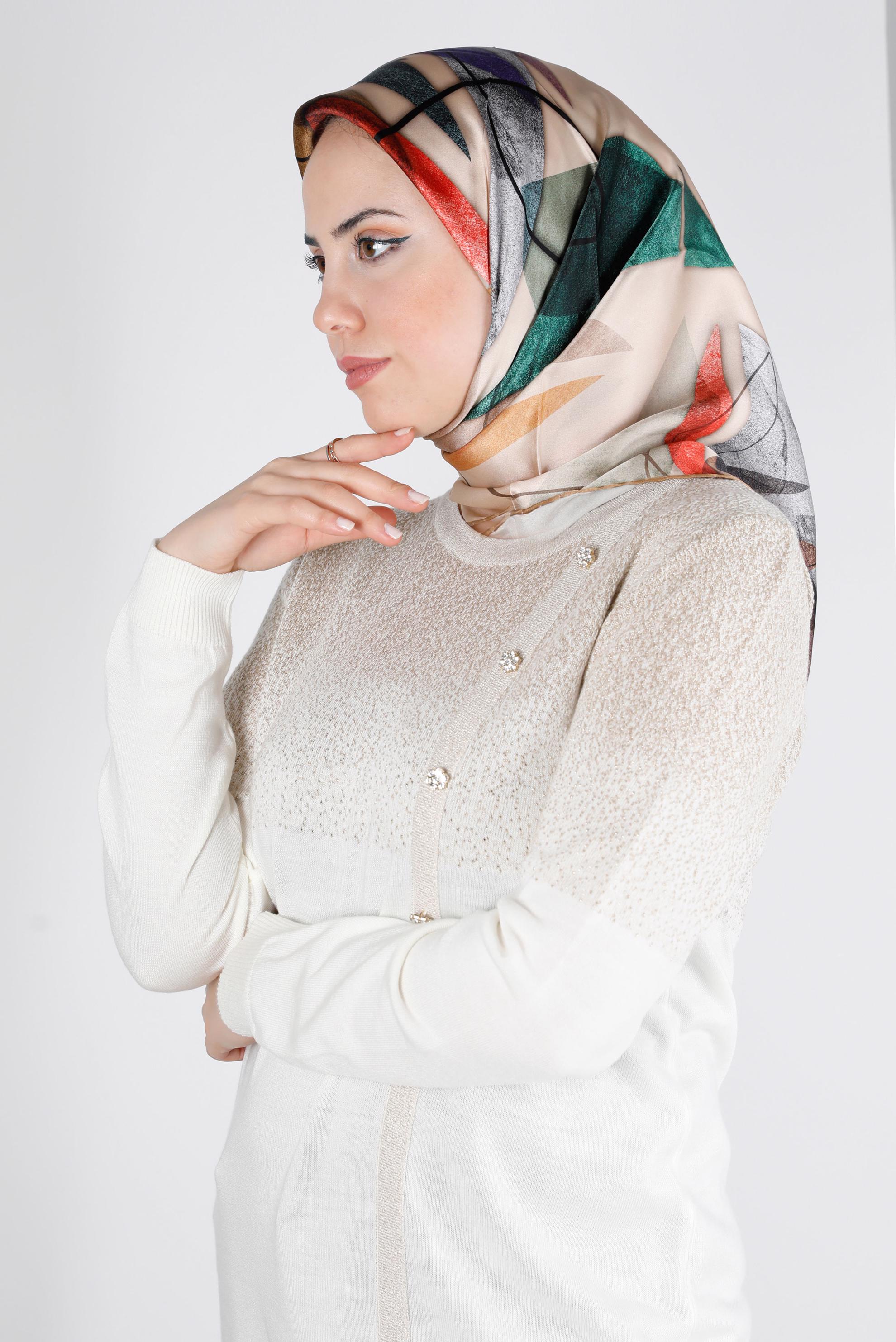 Tesettür giyim ALTIN ALVİNA SURA İPEK EŞARP 11103