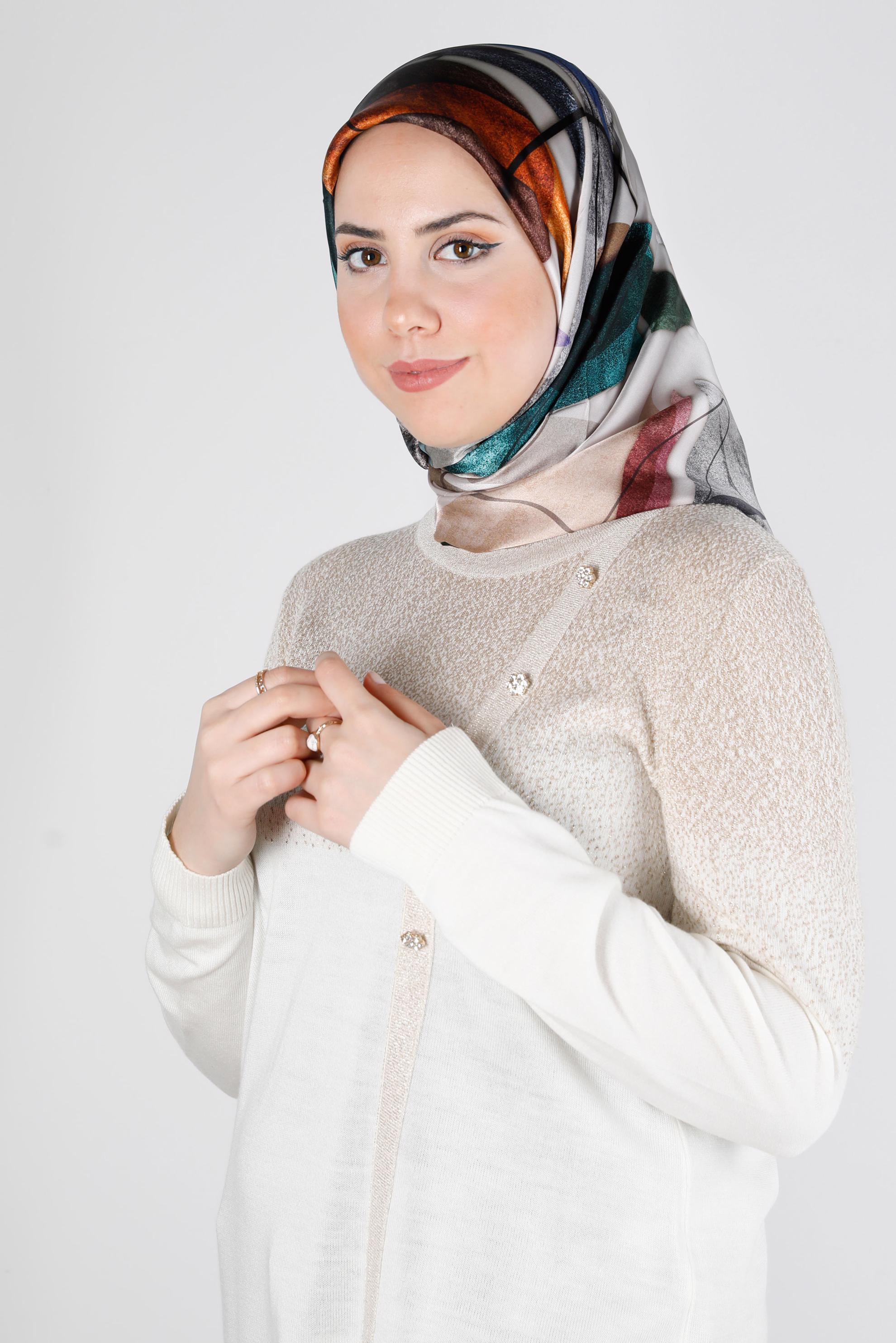 Tesettür giyim YEŞİL ALVİNA SURA İPEK EŞARP 11103