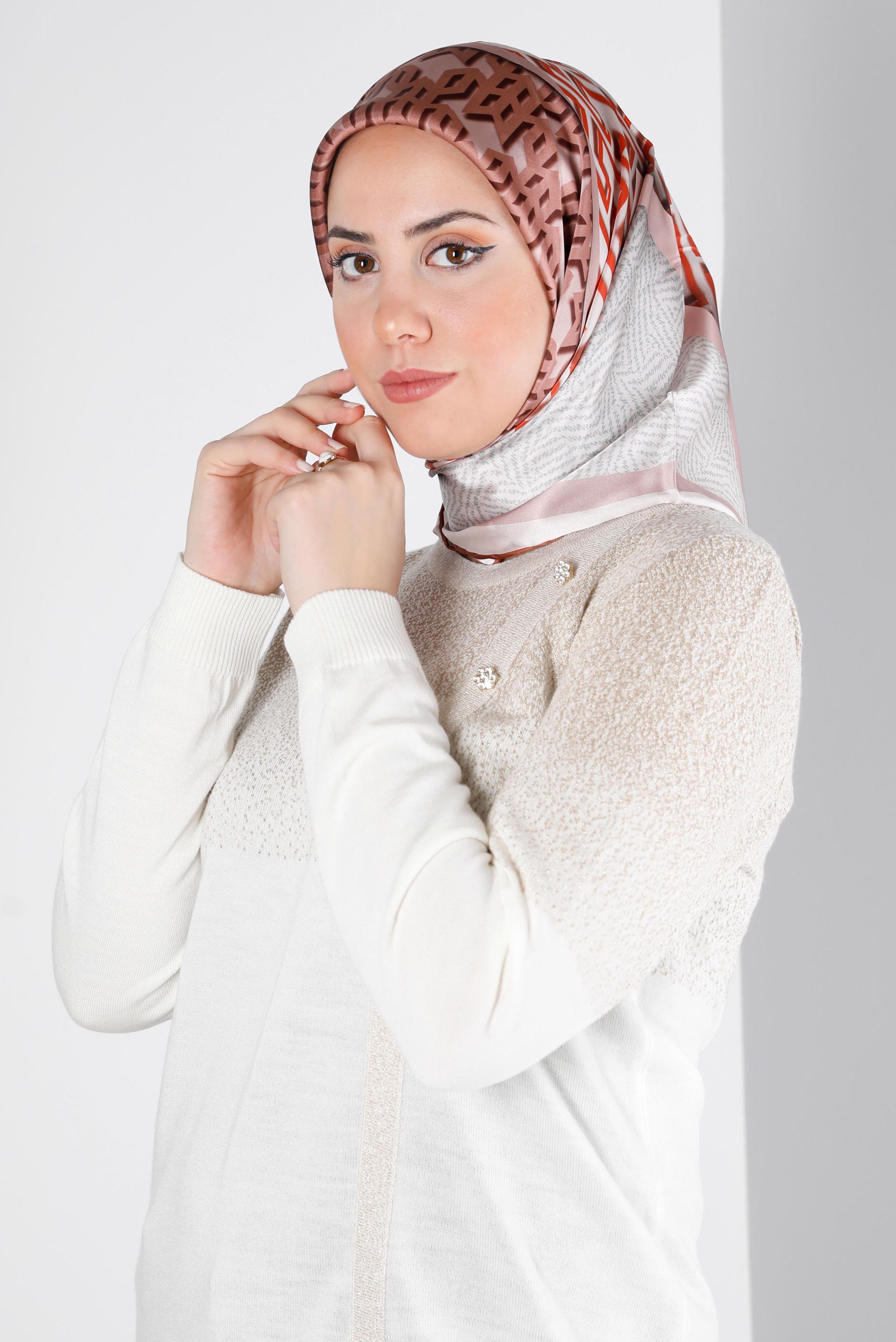 Tesettür giyim BEJ ALVİNA SURA İPEK EŞARP 24439 