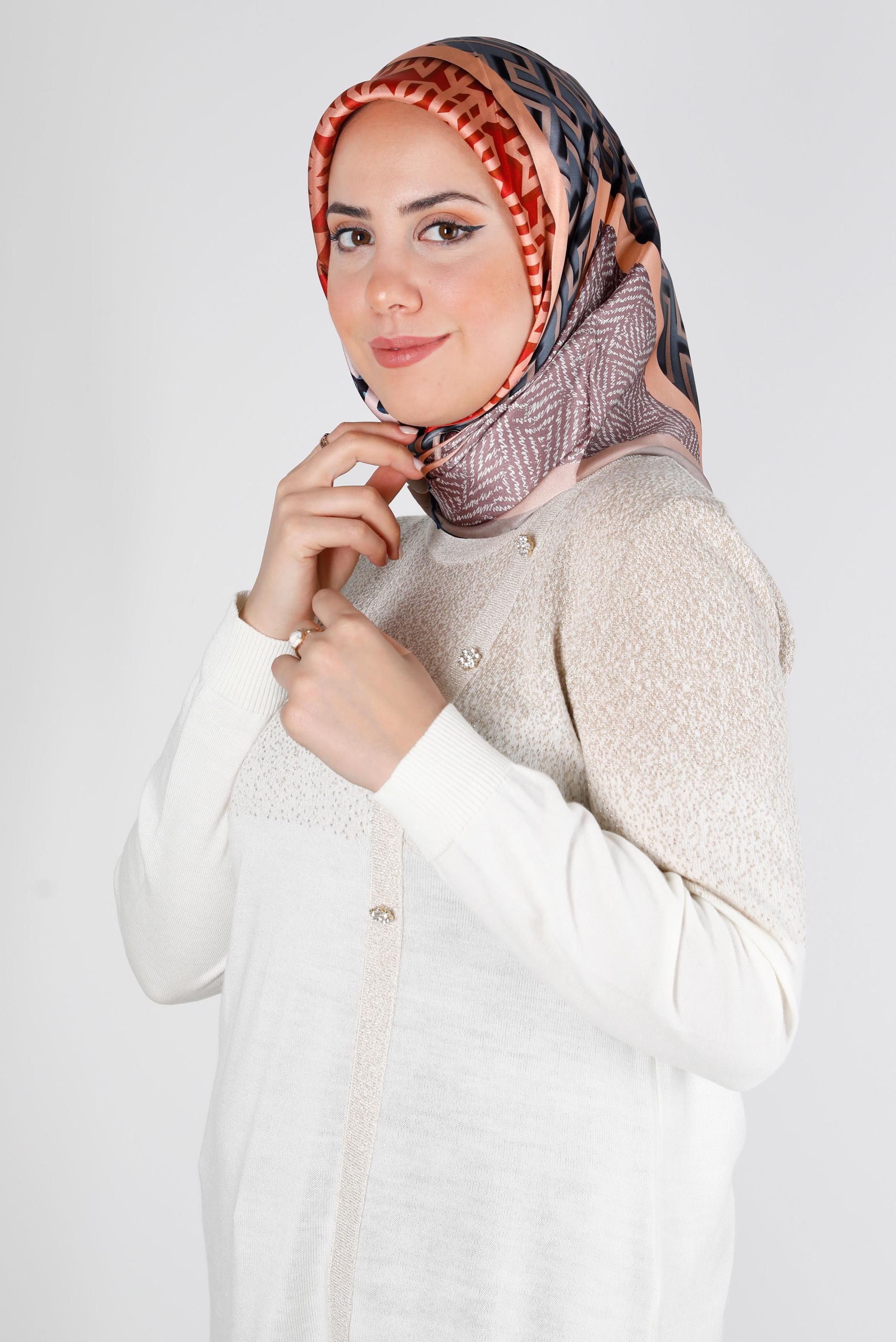 Tesettür giyim TURUNCU ALVİNA SURA İPEK EŞARP 24439 