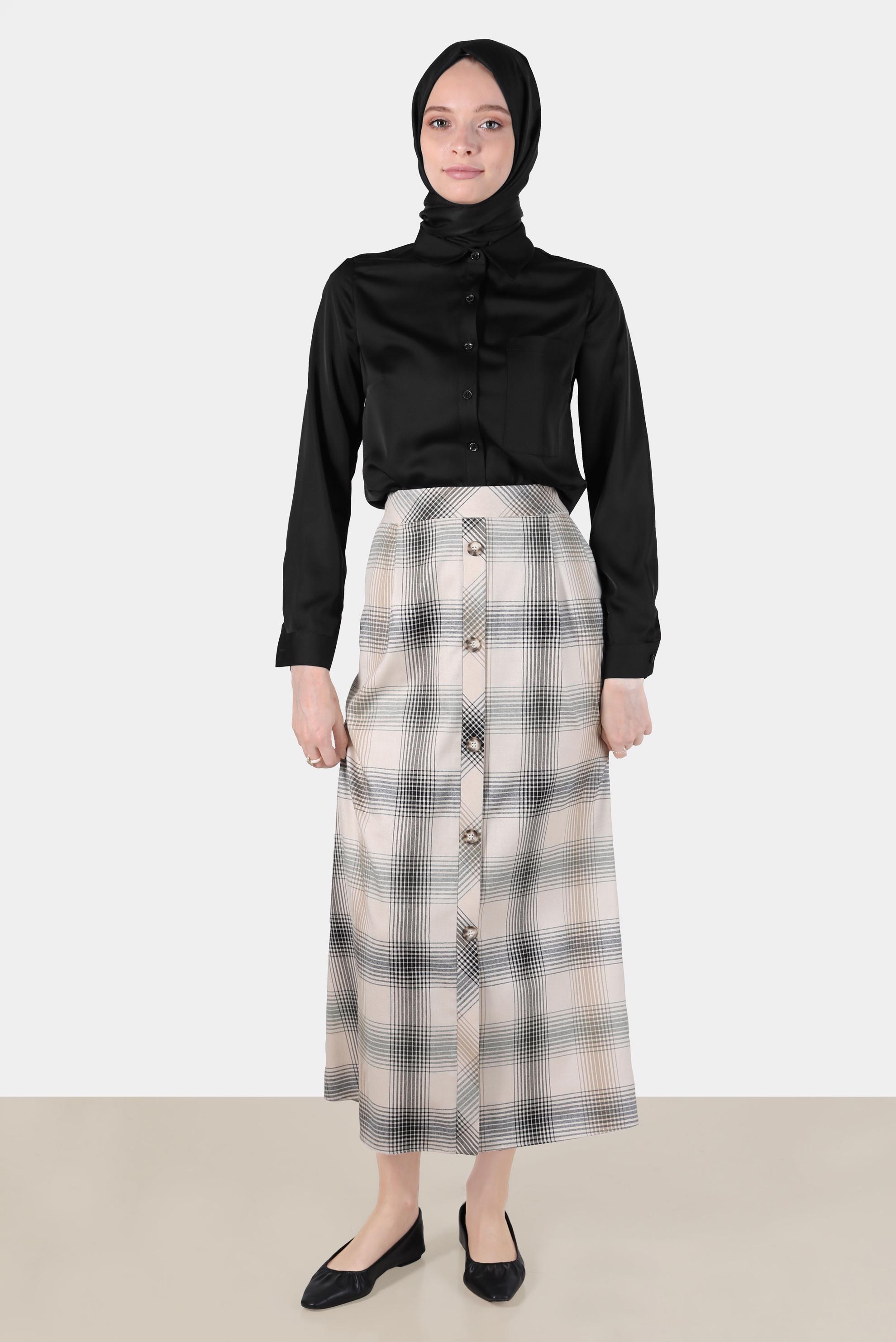 Tesettür giyim BEJ EKOSE DESEN DÜĞME DETAYLI ETEK 60266 