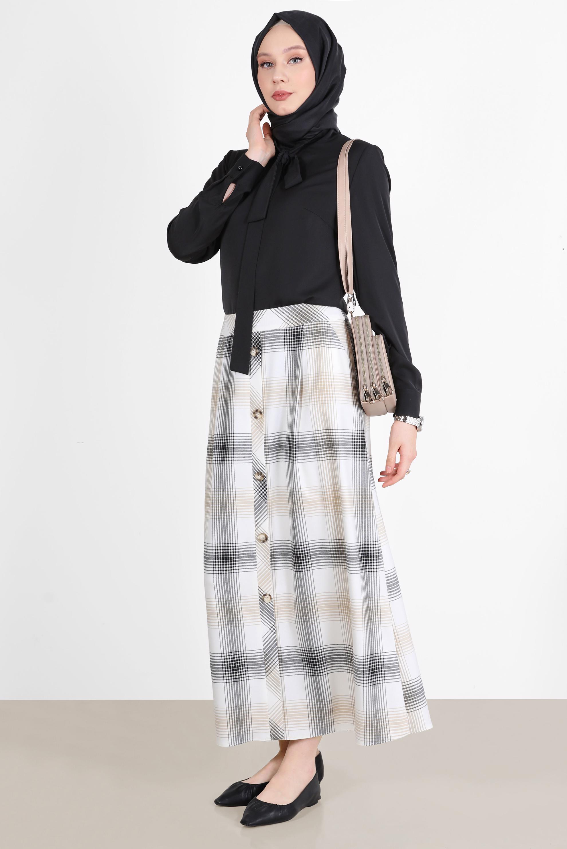 Tesettür giyim EKRU EKOSE DESEN DÜĞME DETAYLI ETEK 60266 