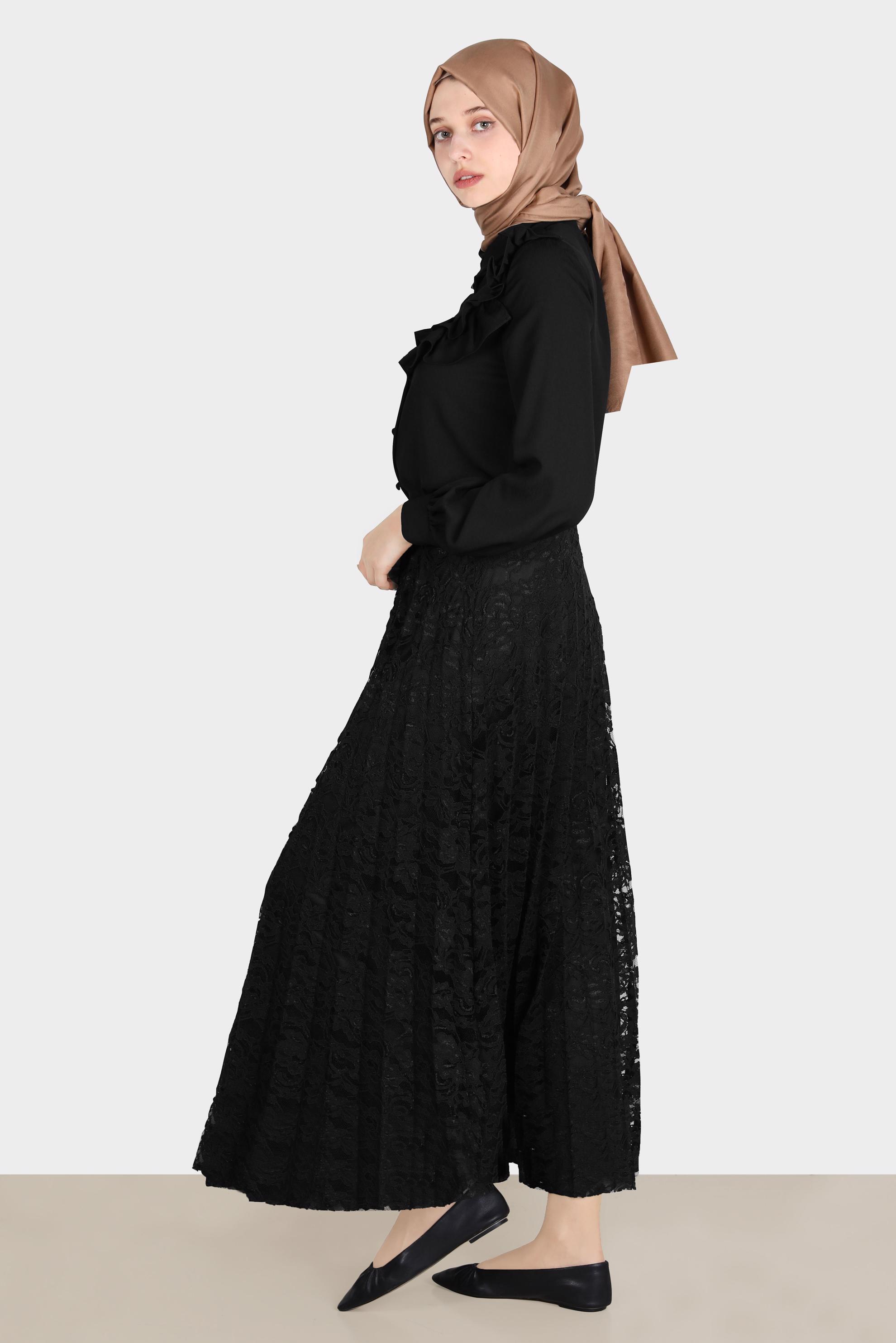 Tesettür giyim SİYAH DANTELLİ PİLİSELİ ETEK 60267 