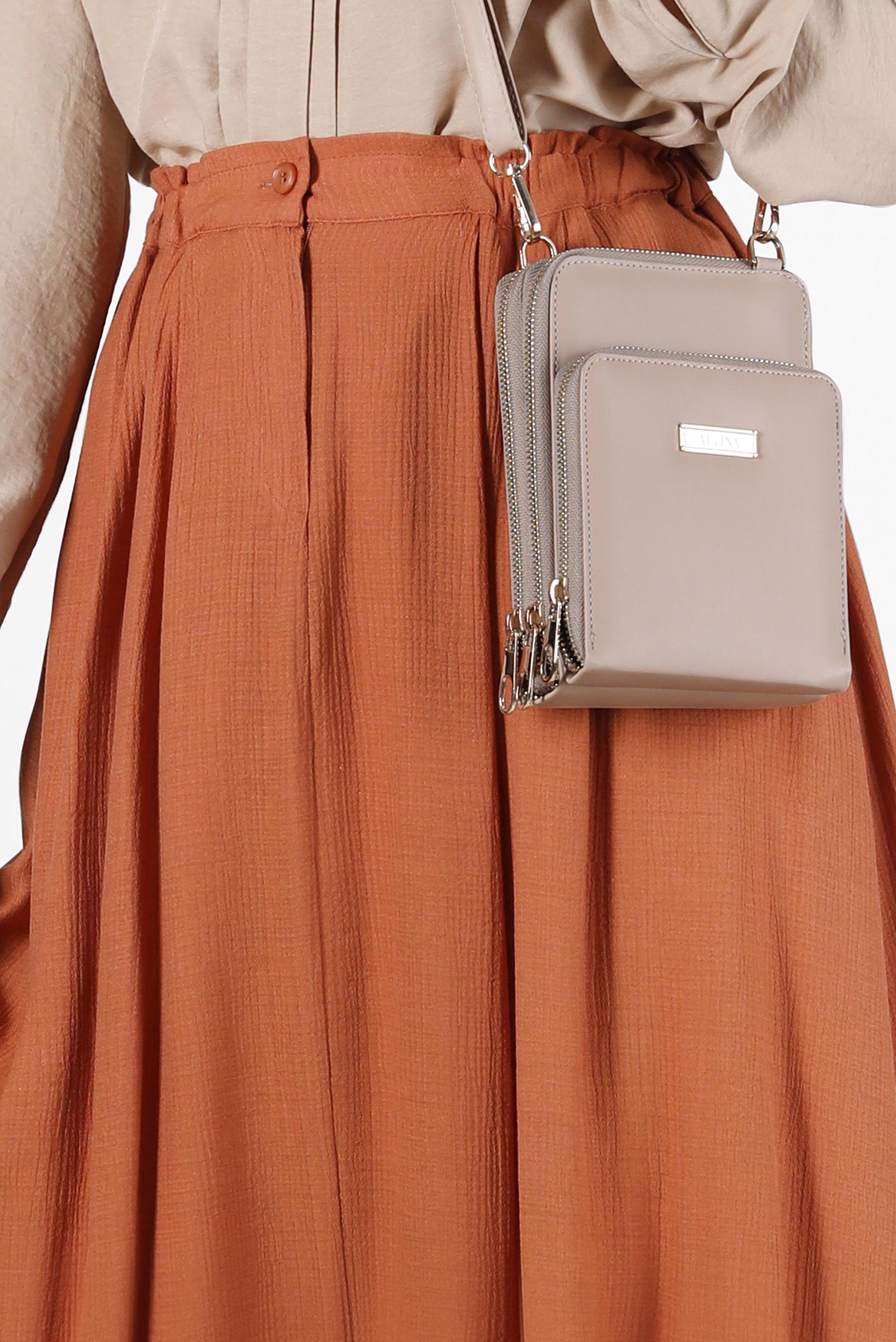 Tesettür giyim KAHVE BELİ BÜZGÜLÜ FERMUARLI DÜĞMELİ ETEK 60269 