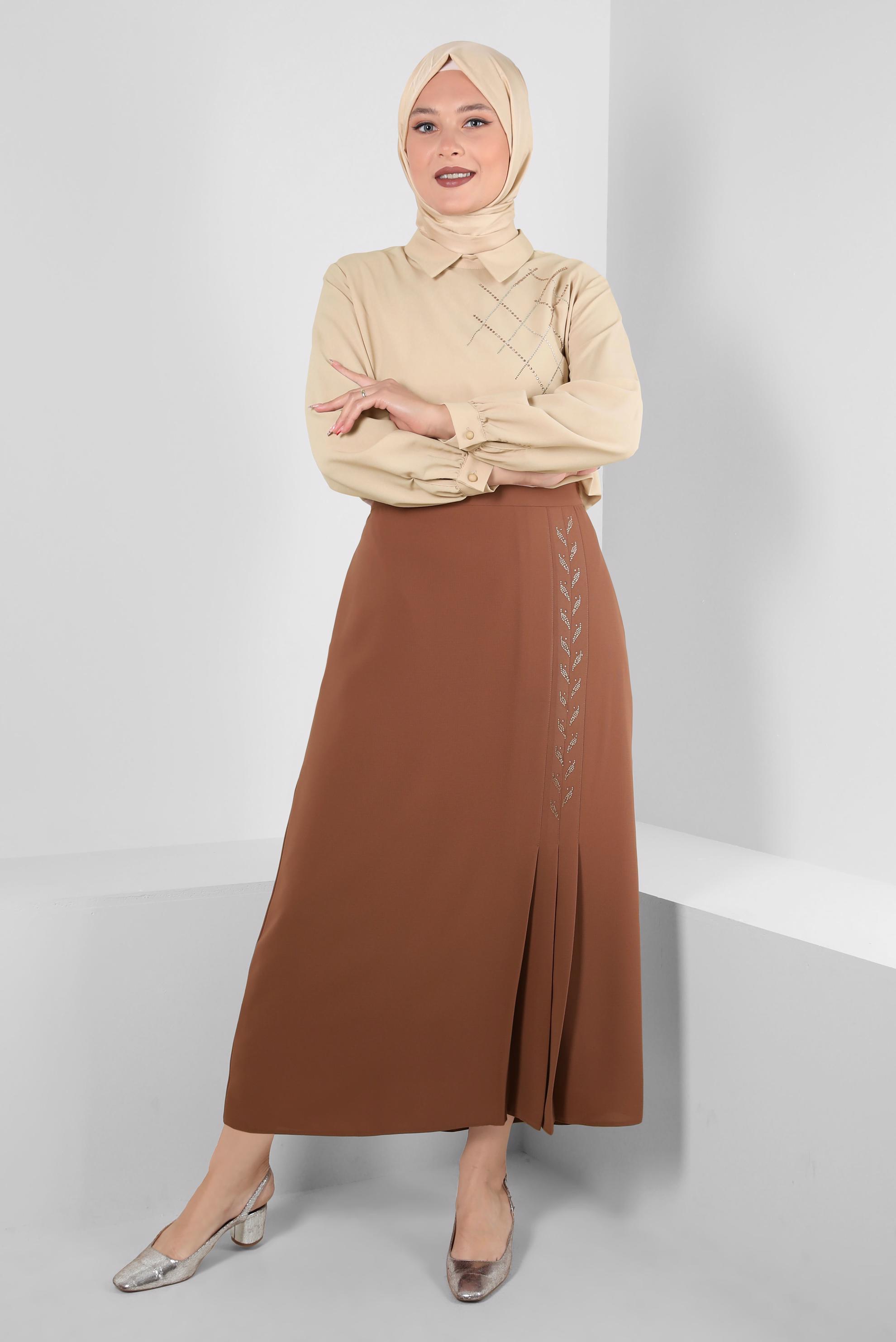 Vêtements hijab TABA JUPE À DÉTAILS PLIS AVEC GEM BRODÉ 60292