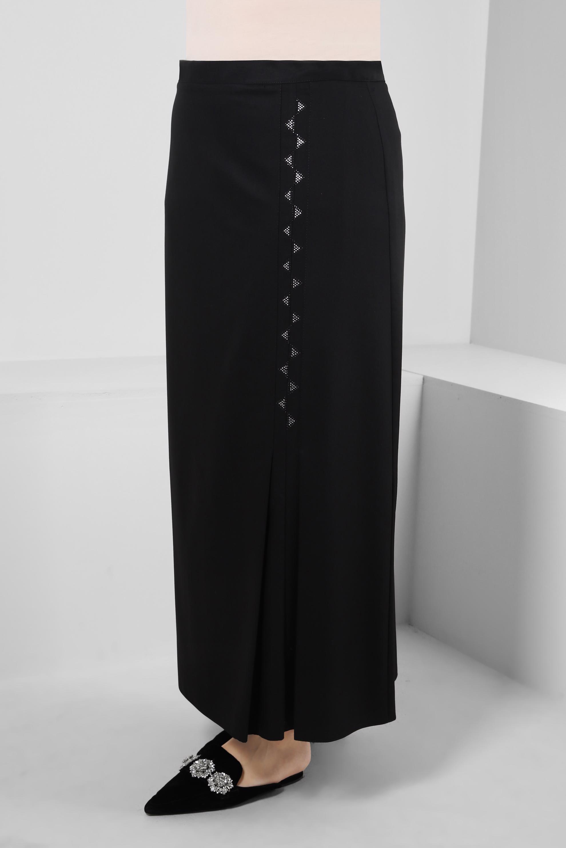 Vêtements hijab NOIR JUPE À DÉTAILS PLIS AVEC GEM BRODÉ 60293