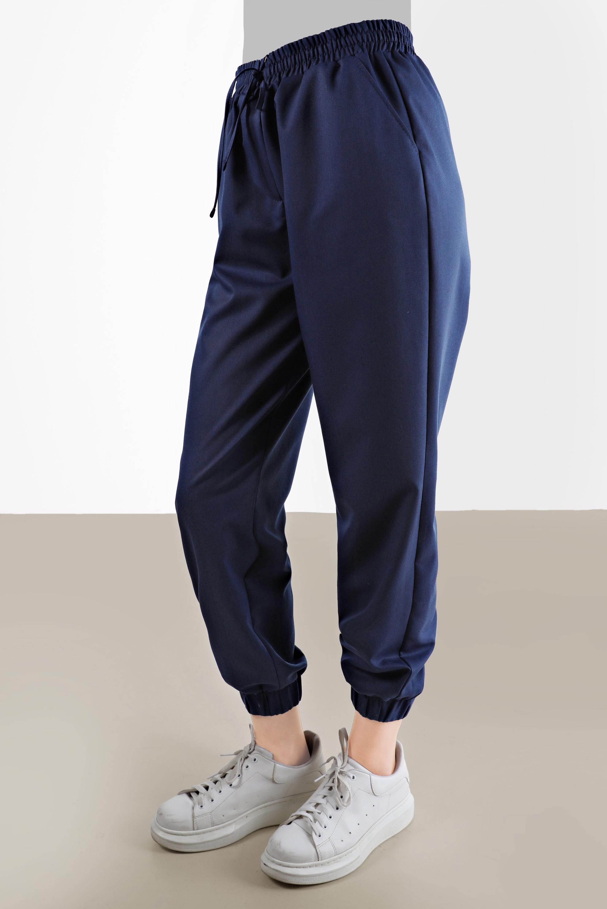 Tesettür giyim LACİVERT PAÇALARI VE BELİ LASTİKLİ PANTOLON 70251 