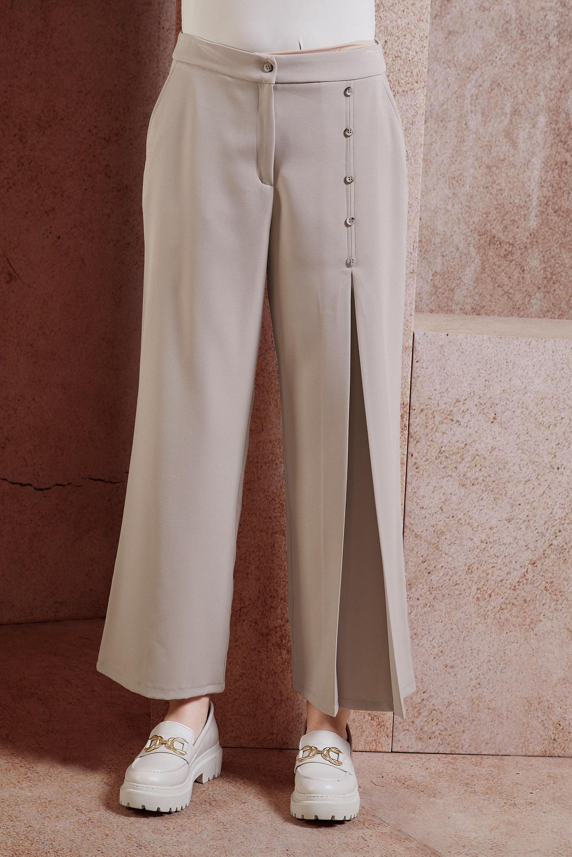 Tesettür giyim KAHVE DÜĞMELİ PİLE DETAYLI BOL KESİM PANTOLON 70359 