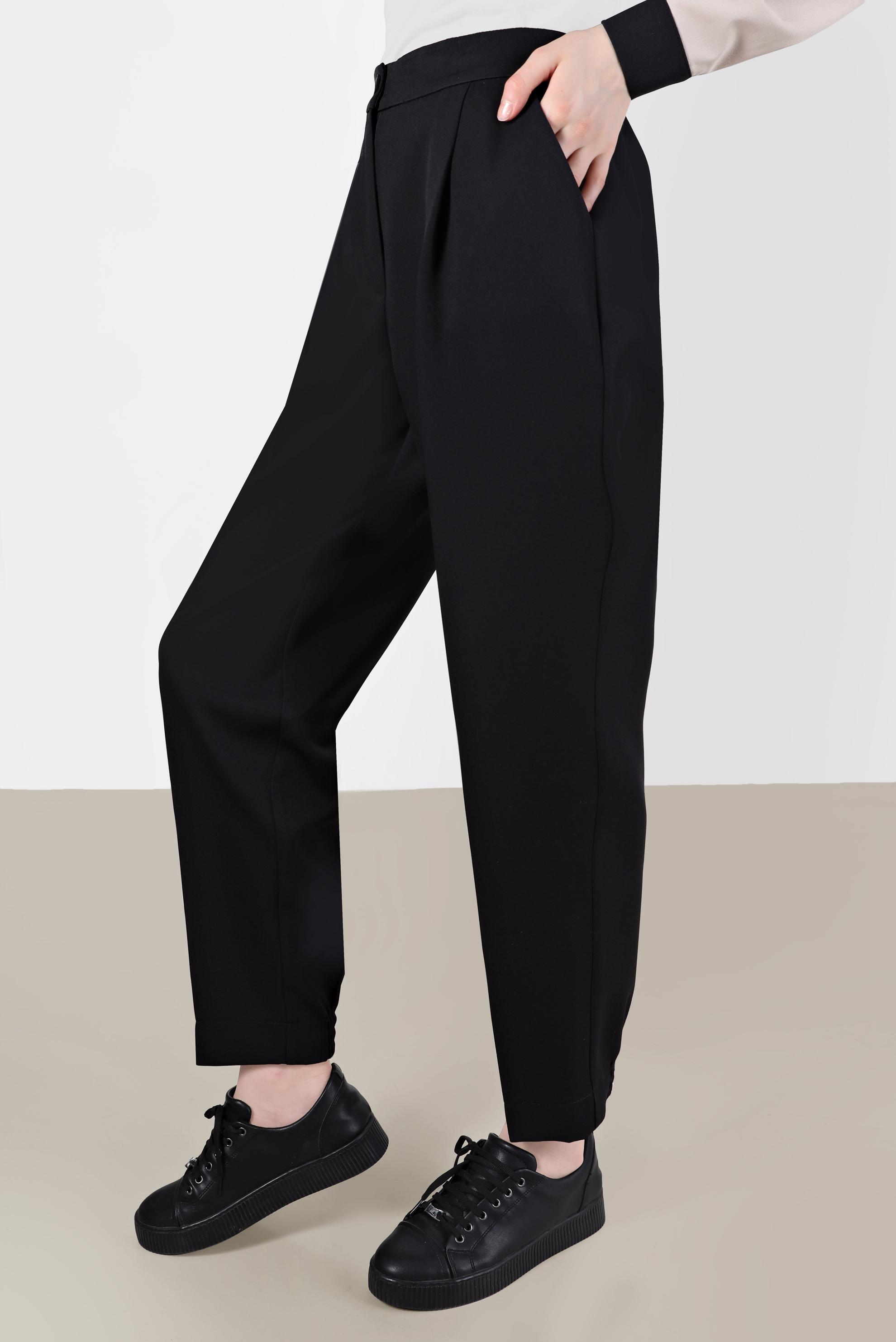 Tesettür giyim SİYAH PAÇALARI LASTİK DETAYLI HAVUÇ PANTOLON 70373 