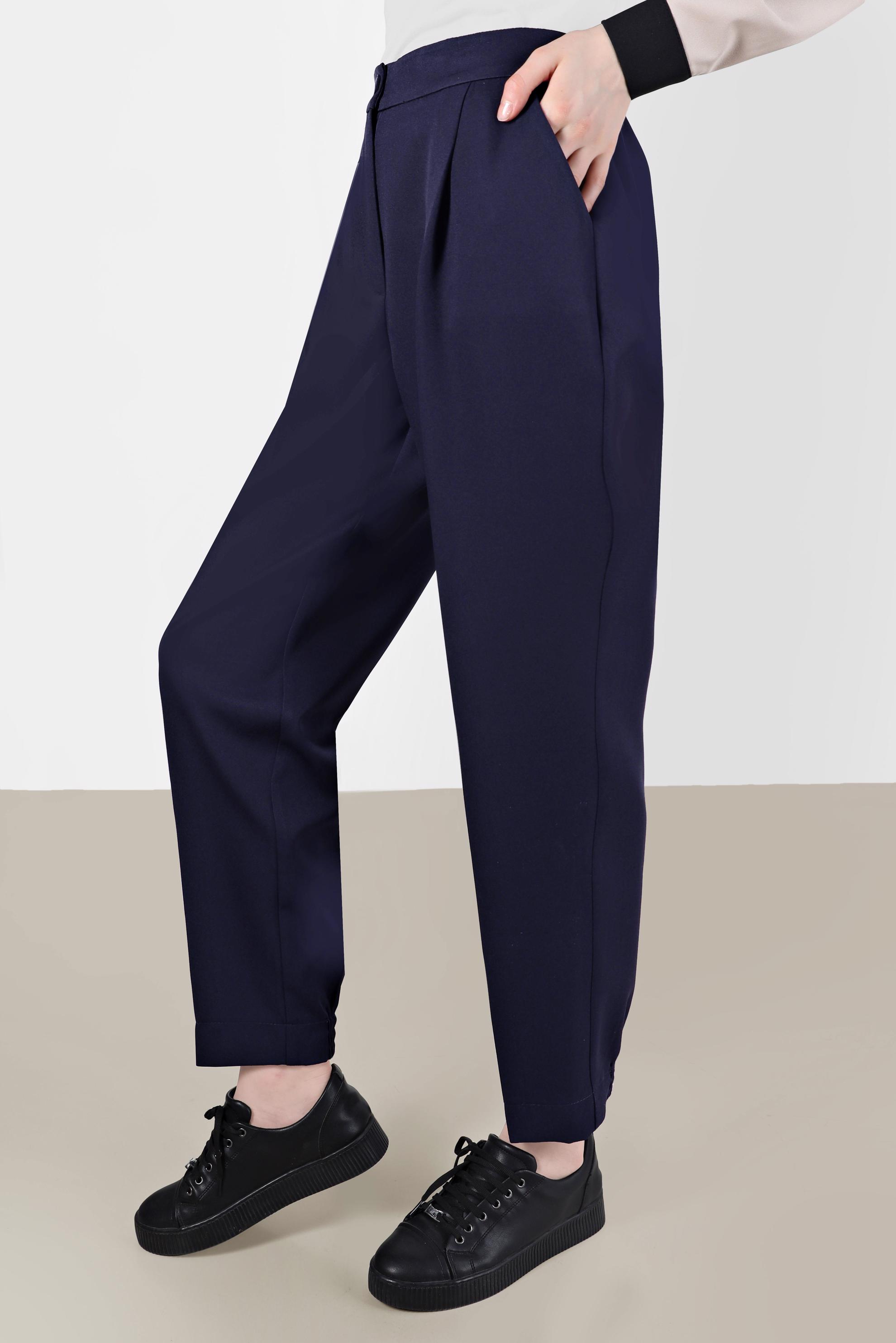 Tesettür giyim LACİVERT PAÇALARI LASTİK DETAYLI HAVUÇ PANTOLON 70373 