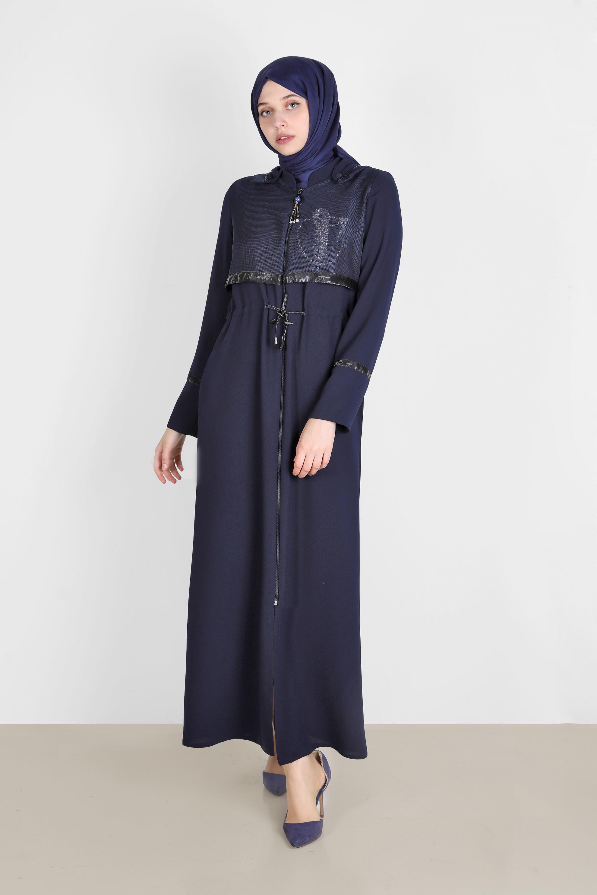 Tesettür giyim LACİVERT FİLE DETAYLI KAPÜŞONLU PARDESÜ 10520	