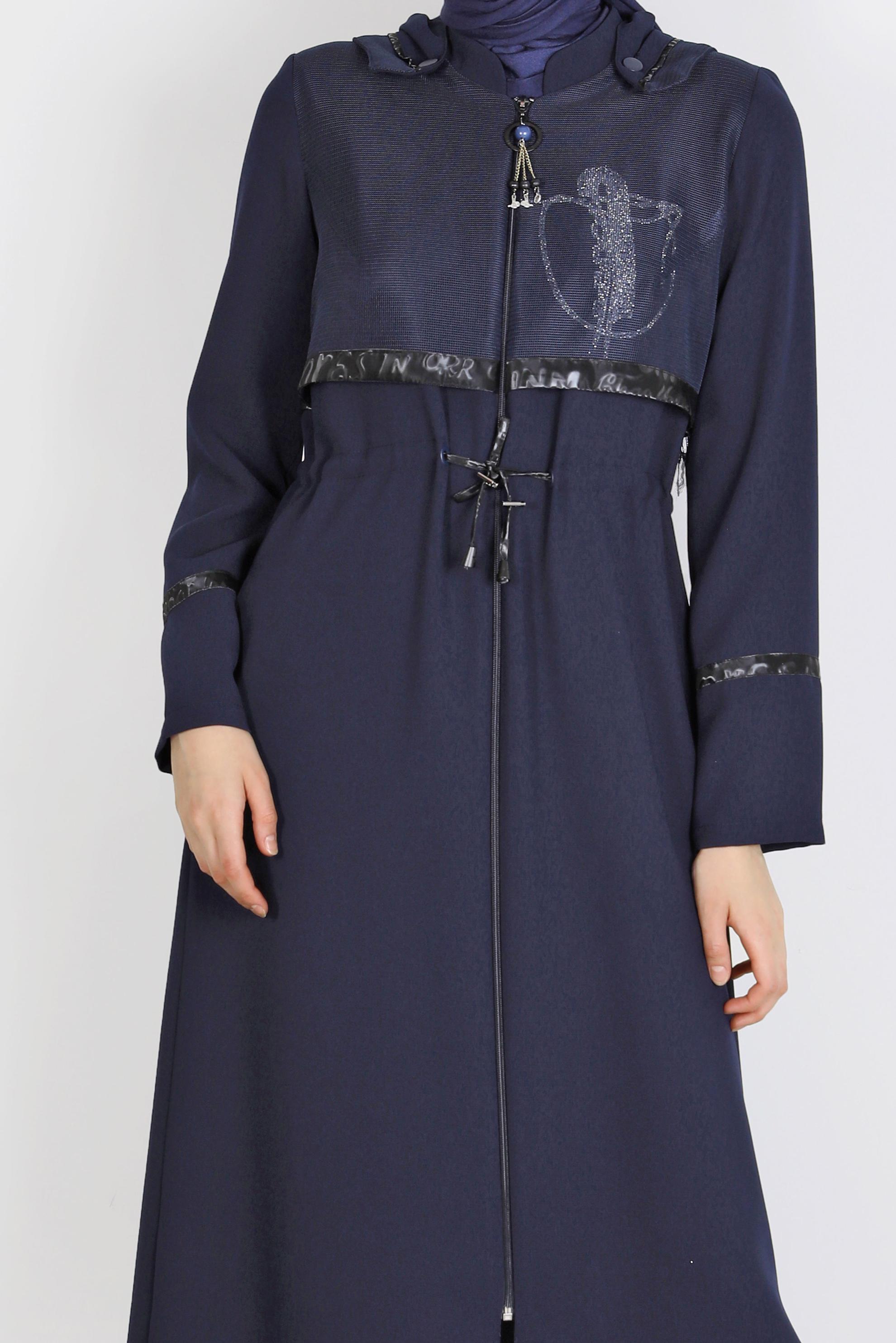 Tesettür giyim LACİVERT FİLE DETAYLI KAPÜŞONLU PARDESÜ 10520	