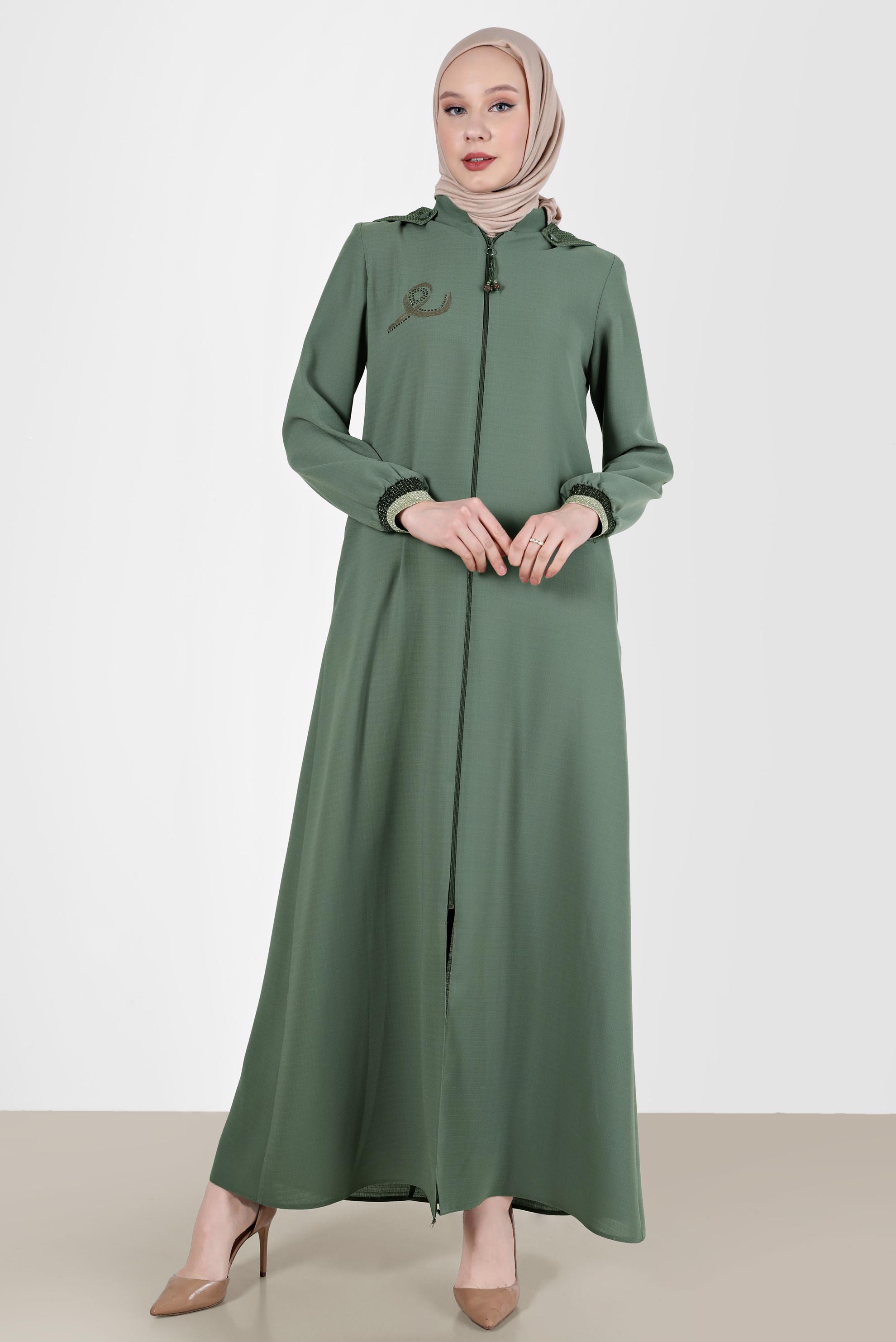 Tesettür giyim YEŞİL TAŞ BASKILI KAPÜŞONLU PARDESÜ 10521 