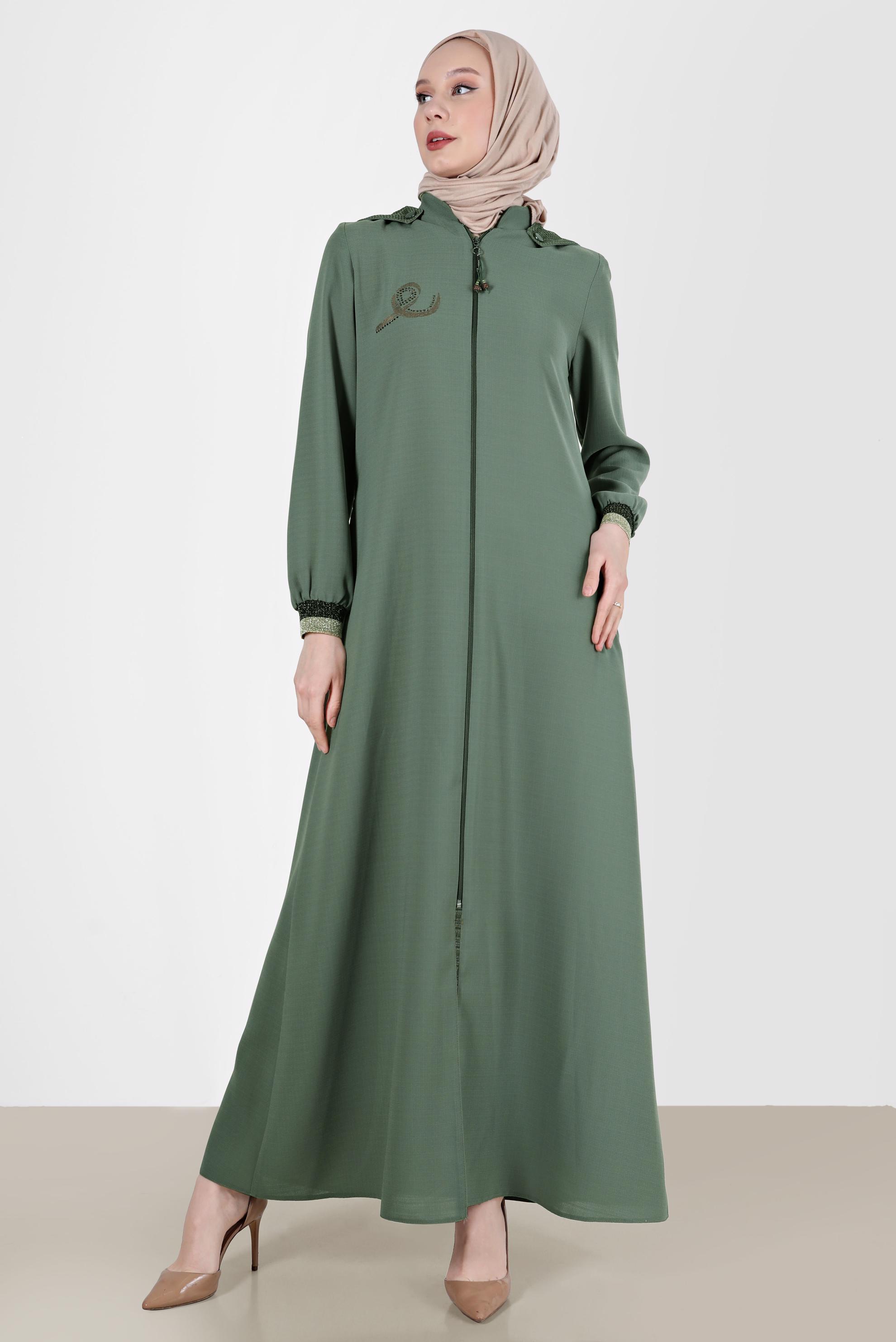 Tesettür giyim YEŞİL TAŞ BASKILI KAPÜŞONLU PARDESÜ 10521 