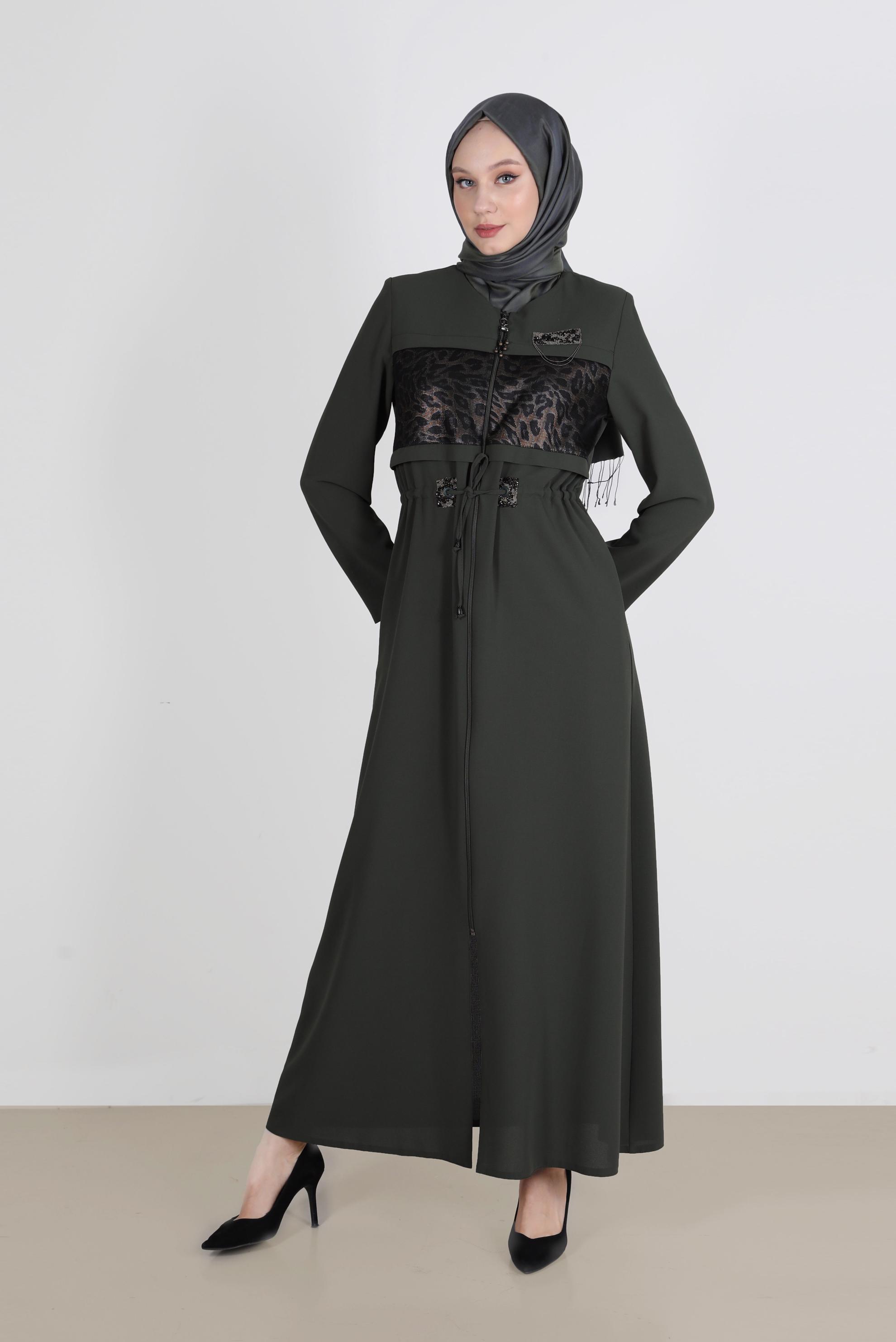 Tesettür giyim HAKİ LEOPAR DESEN DETAYLI FERMUARLI PARDESÜ 10522 