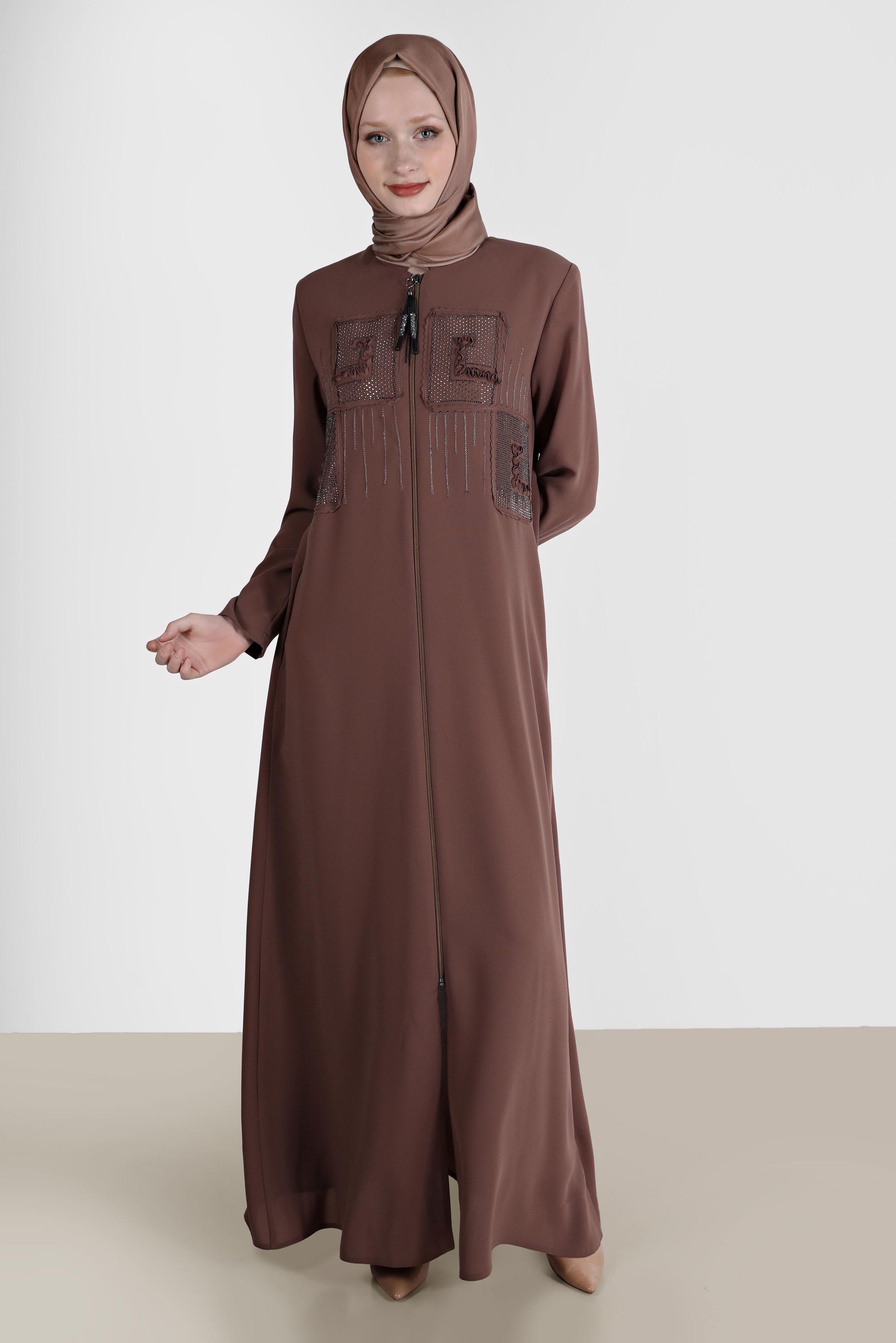 Tesettür giyim KAHVE TAŞ BASKI DETAYLI PARDESÜ 10523 