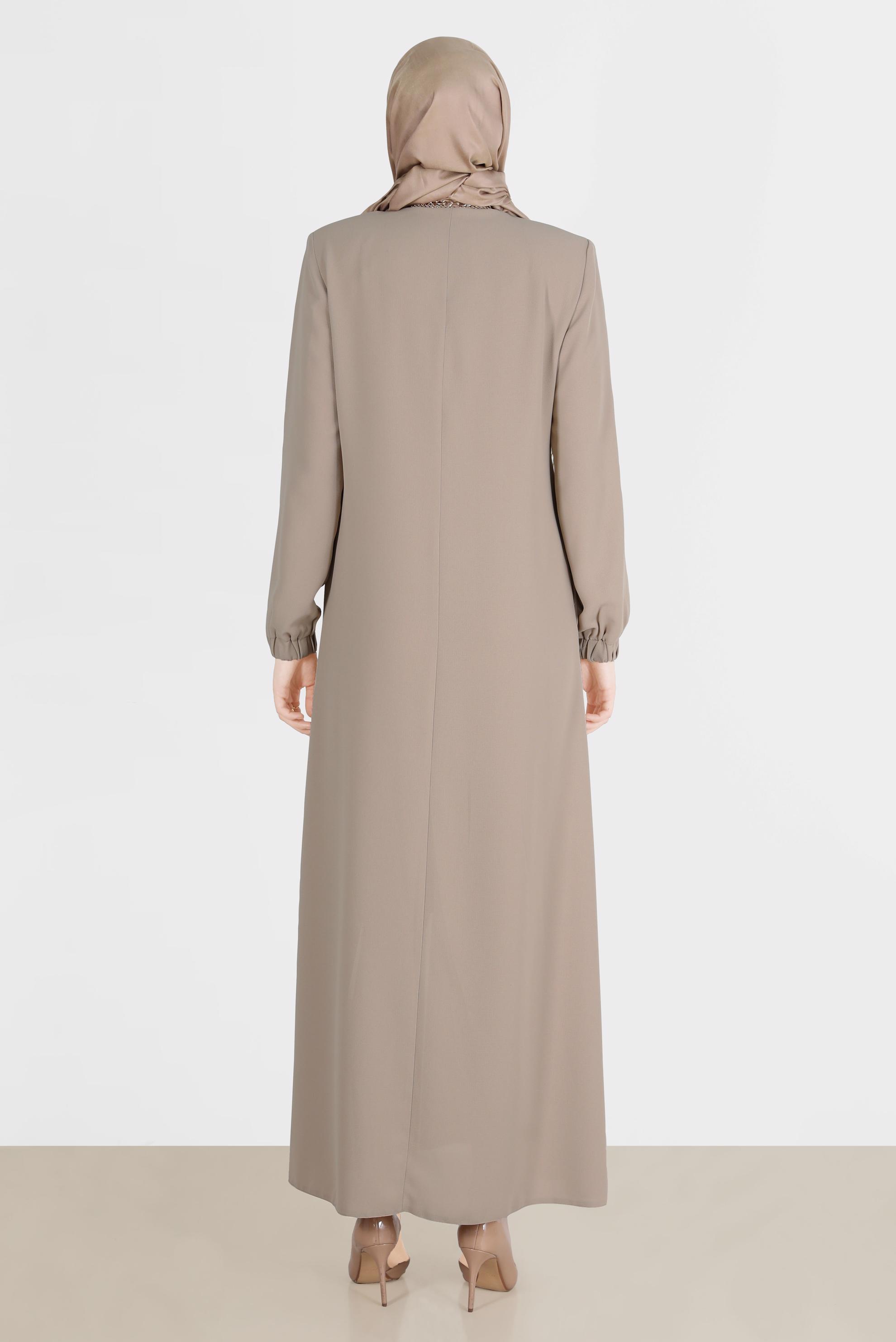 Tesettür giyim BEJ TAŞ BASKI DETAYLI FERMUARLI PARDESÜ 10528 