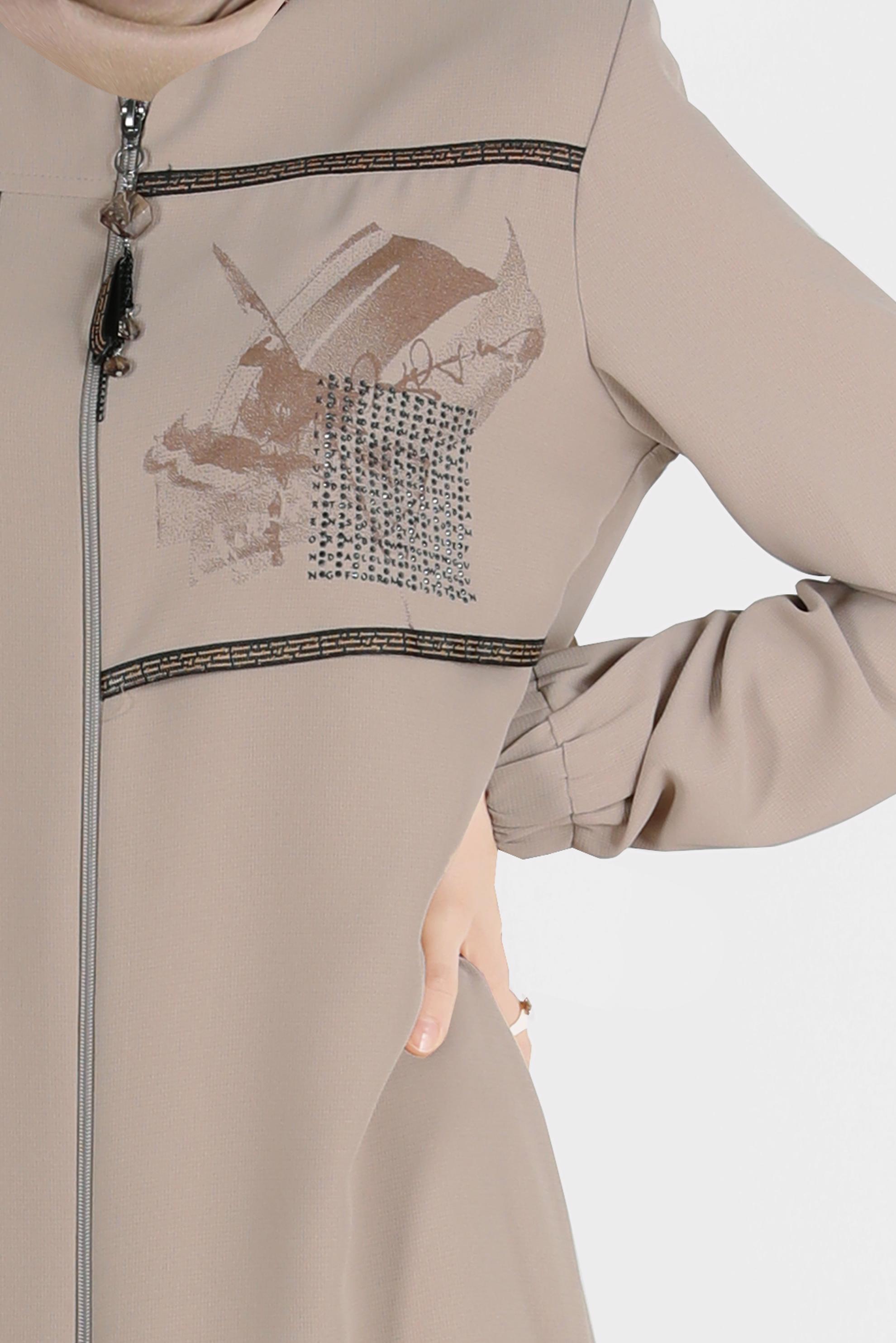 Tesettür giyim BEJ TAŞ BASKI DETAYLI FERMUARLI PARDESÜ 10528 